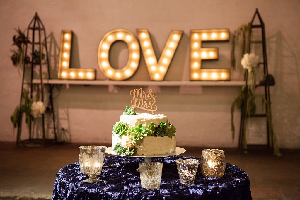 www.santabarbarawedding.com | Felici Events | Melissa Musgrove | El Paseo | Wedding Cake