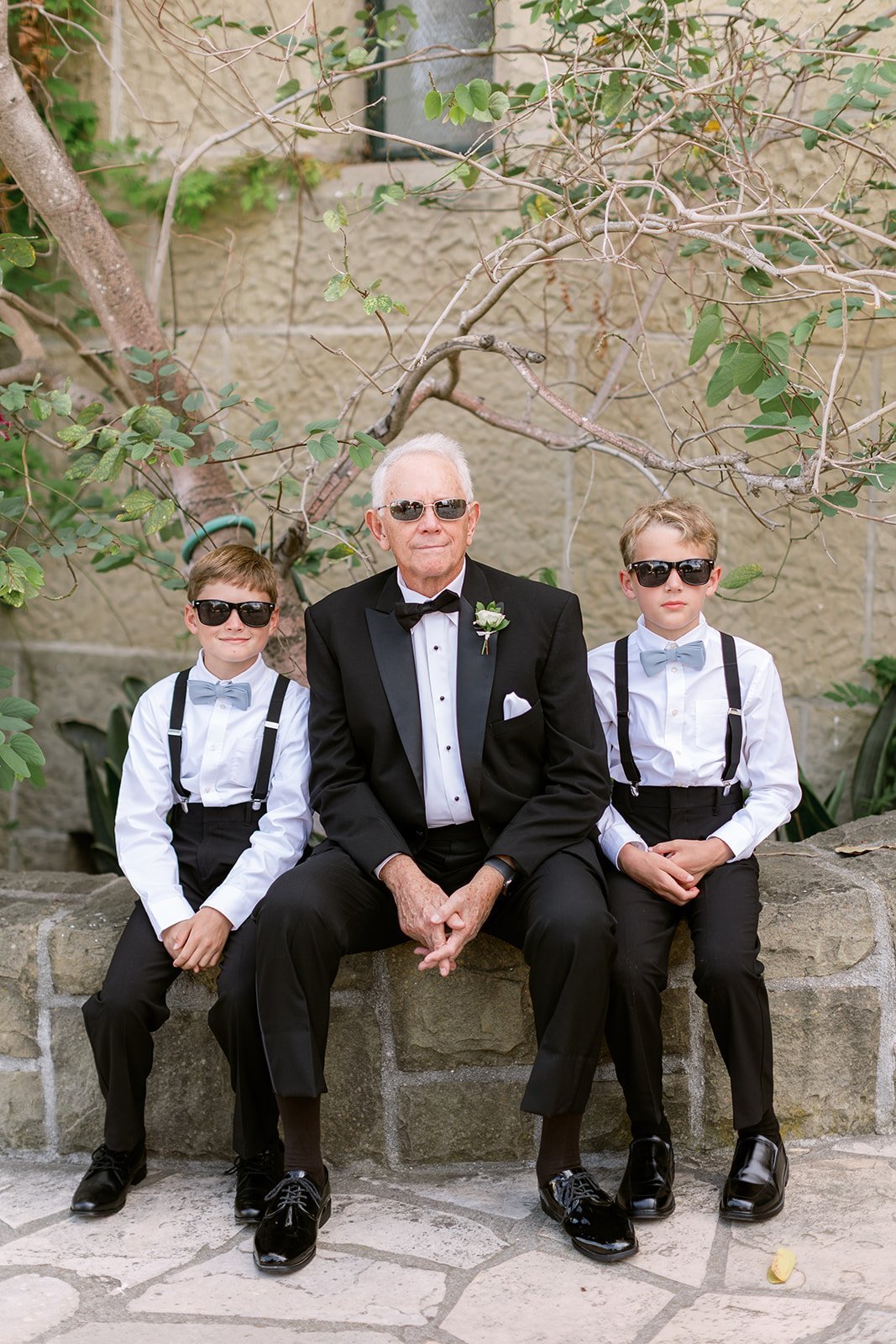 www.santabarbarawedding.com | Santa Barbara Courthouse | Amazing Days Events | Anna Delores Photography | Anna Le Pley Taylor | Father of the Bride and Ring Bearers Wearing Sunglasses