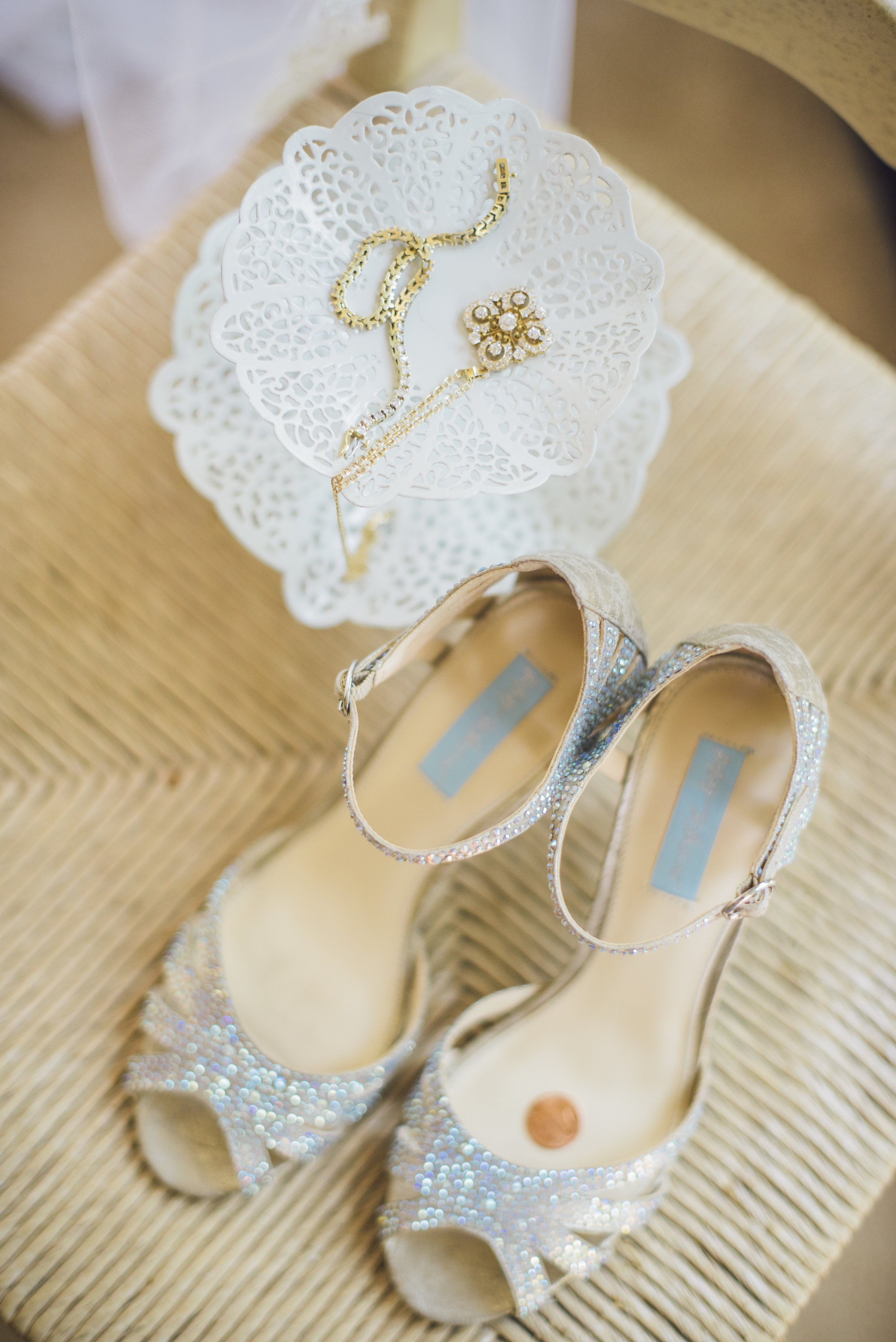 www.santabarbarawedding.com | Unitarian Society | Cara Robbins | Percy Sales Events | Bride's Shoes