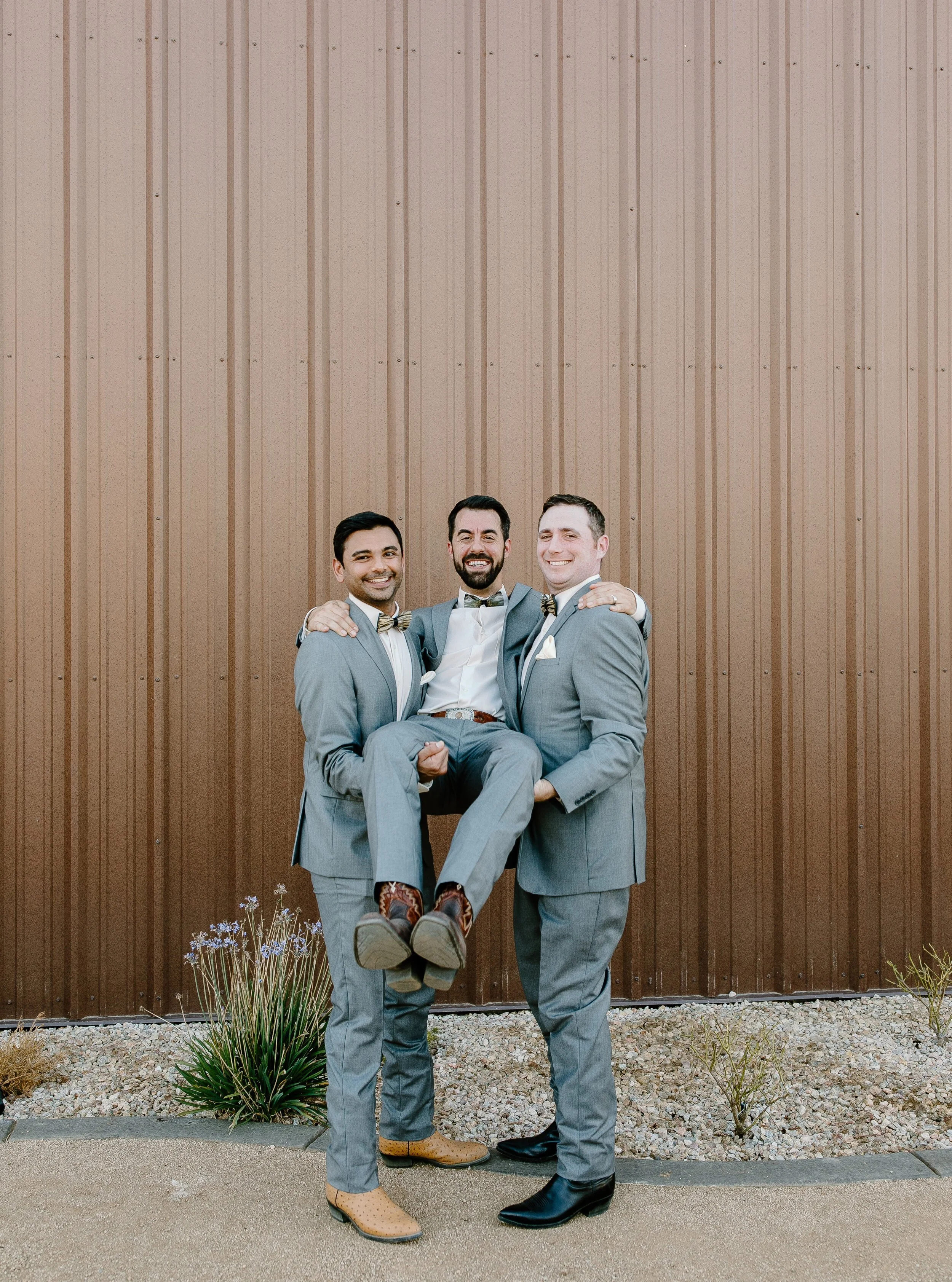 Moments Monday: Nothing Like the Support of Your Groomsmen 