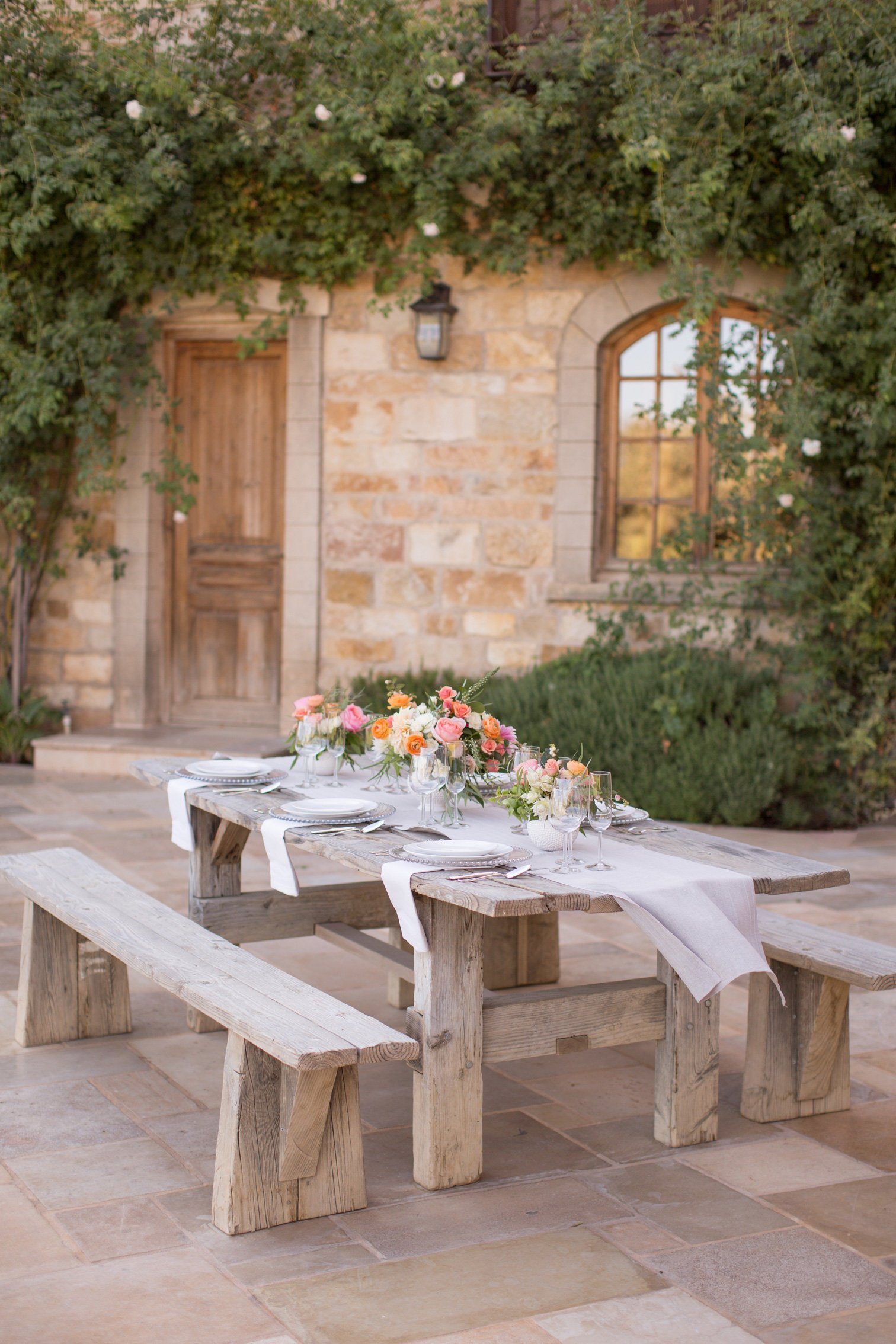 www.santabarbarawedding.com | Anna J Photography | Villa Sunstone | Ella & Louie | Reception Table