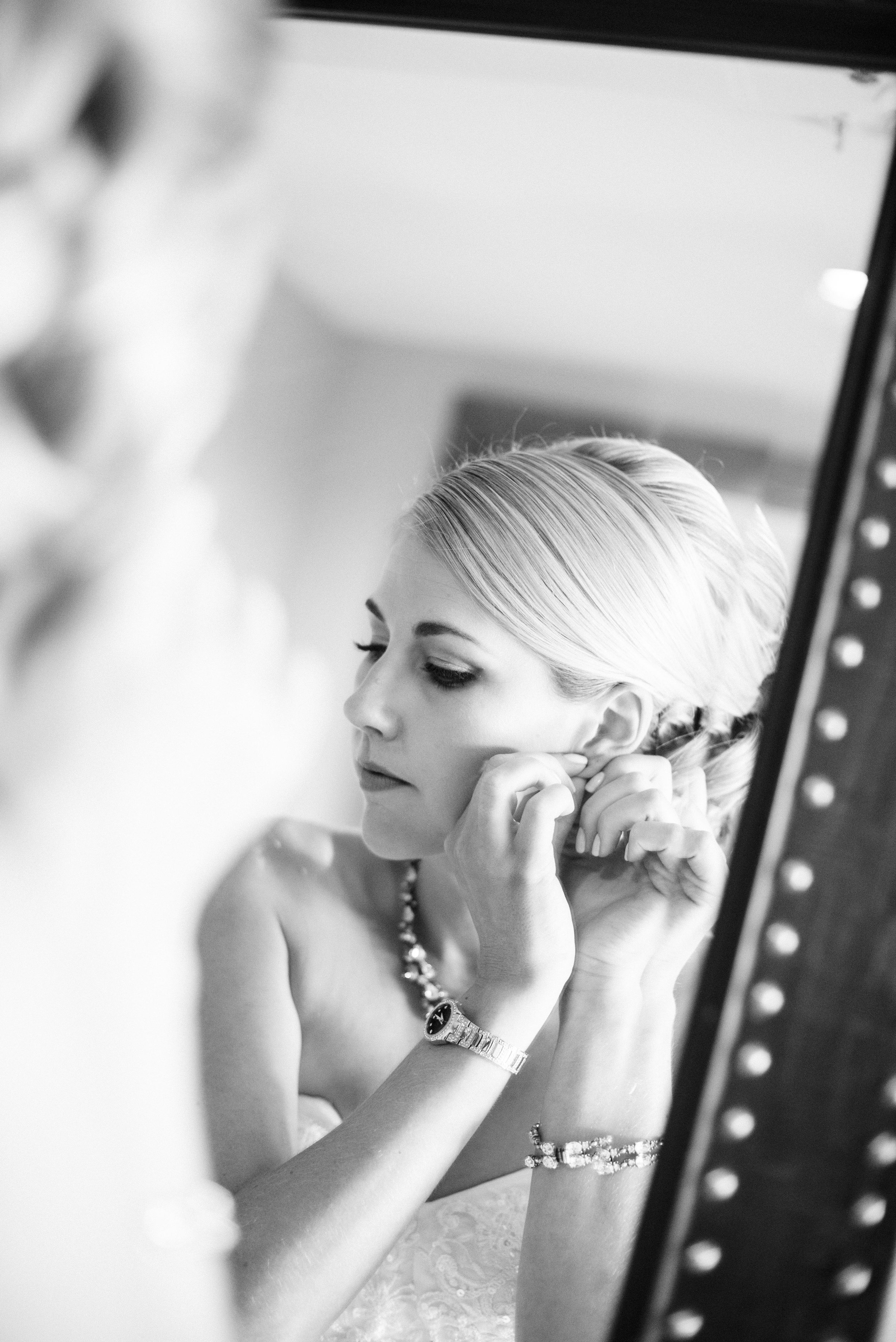 www.santabarbarawedding.com | By Cherry Photography | Chase Palm Park | Bride Getting Ready
