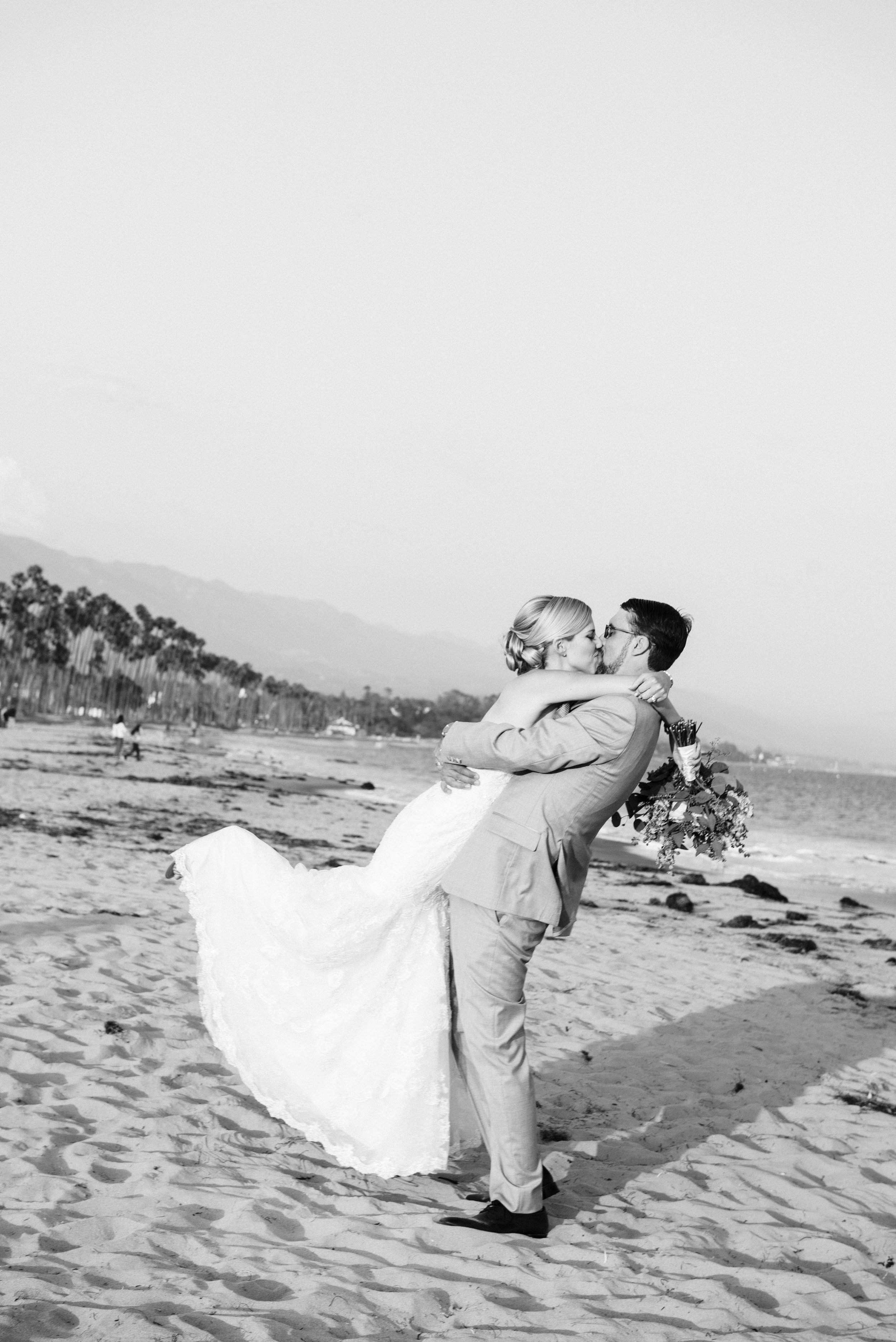 www.santabarbarawedding.com | By Cherry Photography | Chase Palm Park | Bride and Groom | Beach