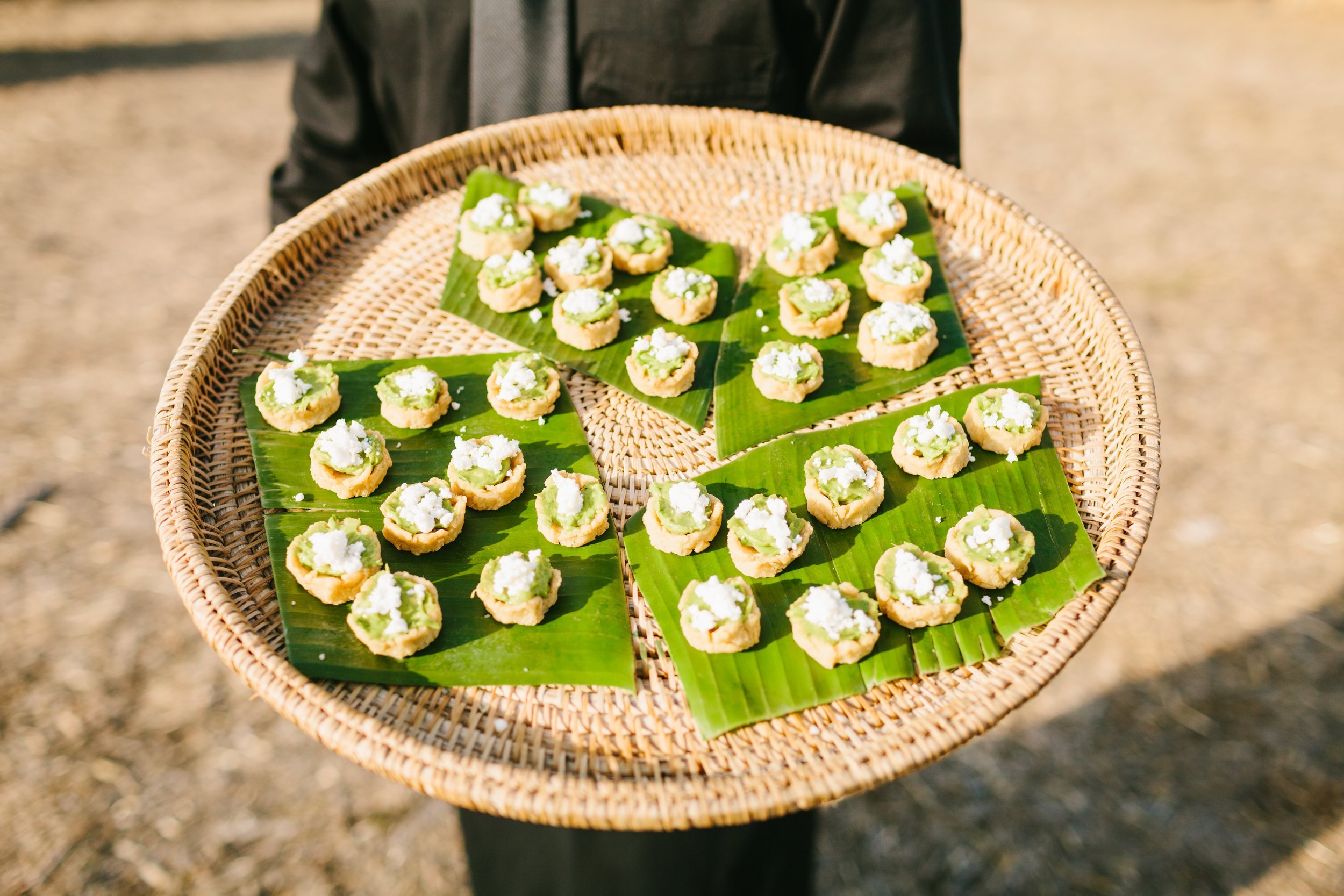 www.santabarbarawedding.com | Savoir Faire | Jodee Debes | Bite Sized Appetizers Served on Green Leaves