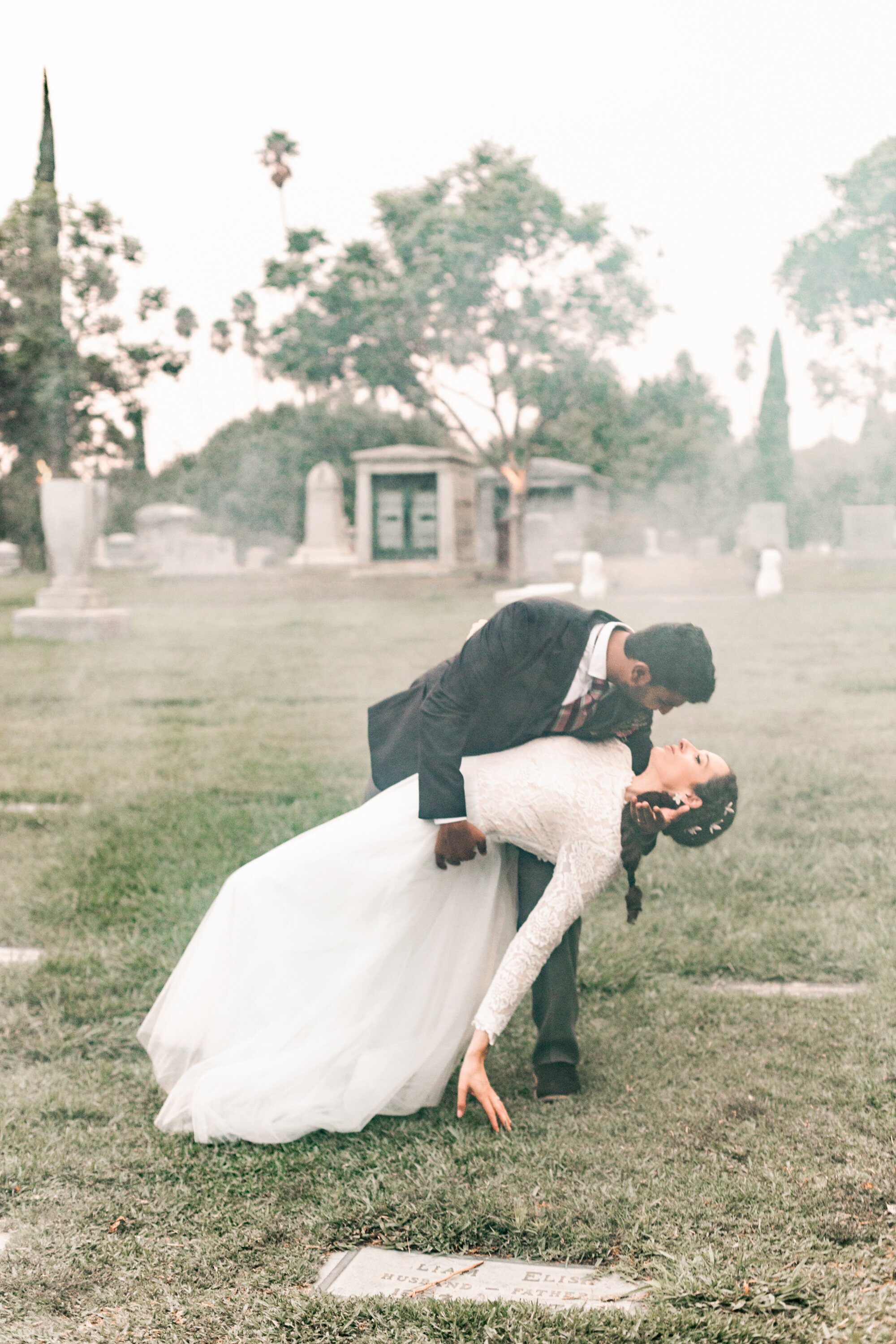 www.santabarbarawedding.com | Veils &amp; Tails Photography | The Sacred Events | Hollywood Forever Cemetery | Dance |Dip