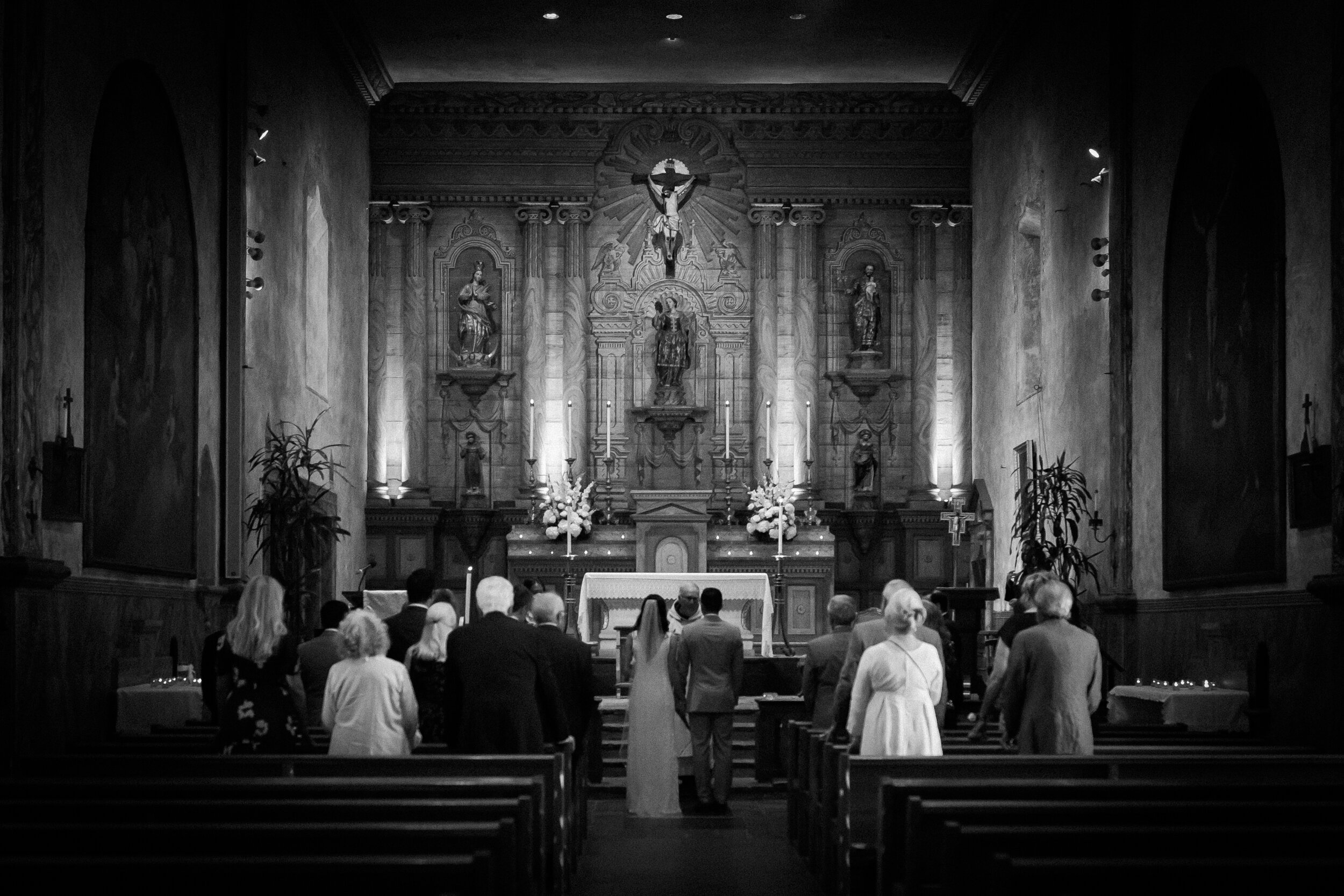 www.santabarbarawedding.com | Kelsey Crews Photo | Santa Barbara Mission | Ella &amp; Louie | The Church Ceremony 