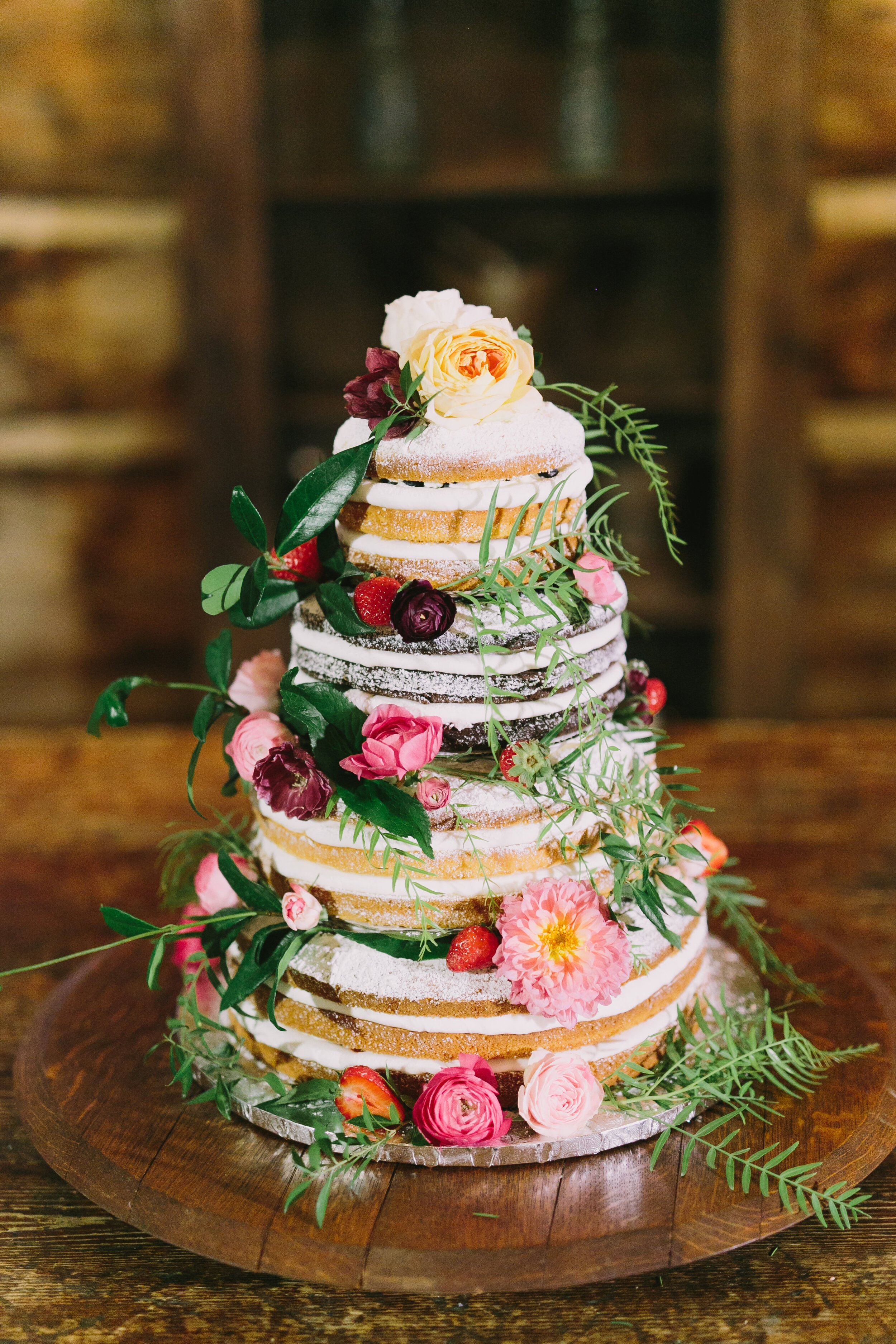www.santabarbarawedding.com | The Little Things Bakery | Naked Four Tier Cake with Powdered Sugar 