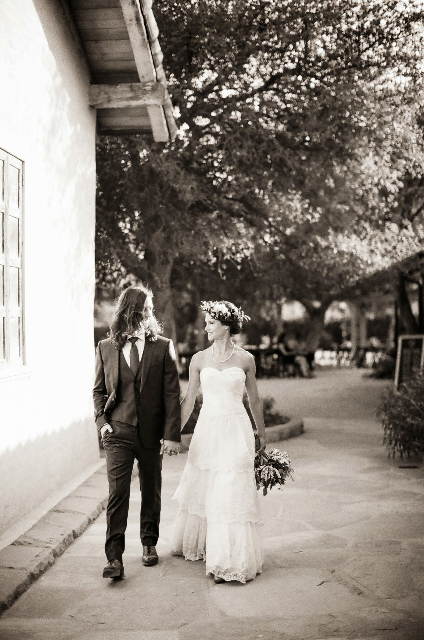 santabarbarawedding.com | photography: Nancy Neil | Orange Eclectic Wedding Ideas