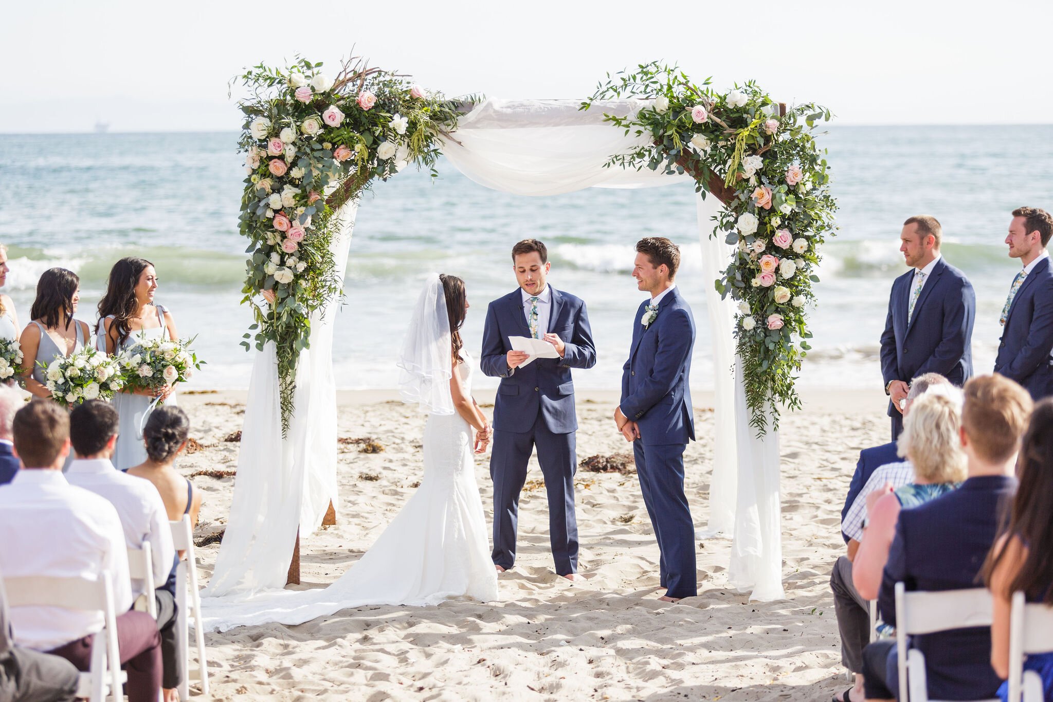 www.santabarbarawedding.com | Head &amp; Heart Photography | Rincon Beach Club | Events by Rincon | The Twisted Twig | The Ceremony 