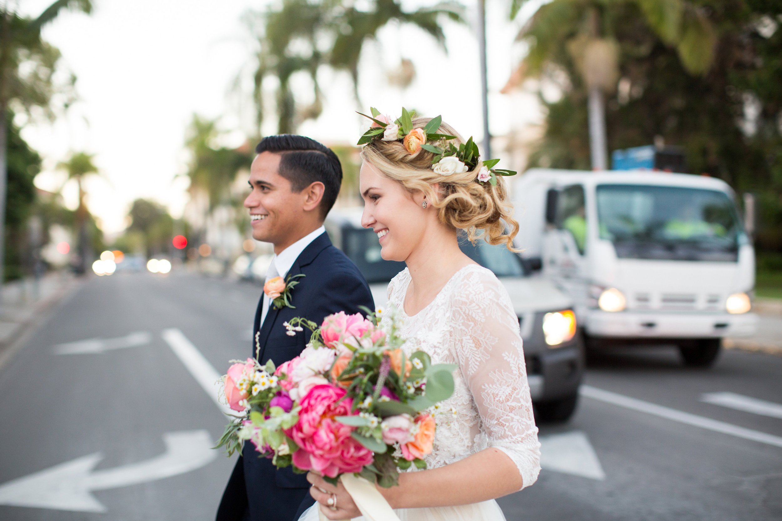 www.santabarbarawedding.com | Anna J Photography | Santa Barbara Courthouse | Bride and Groom