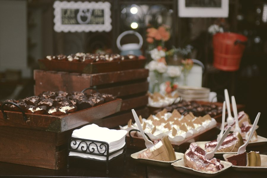 www.santabarbarawedding.com | By Cherry Photography | Rincon Beach Club | Dessert