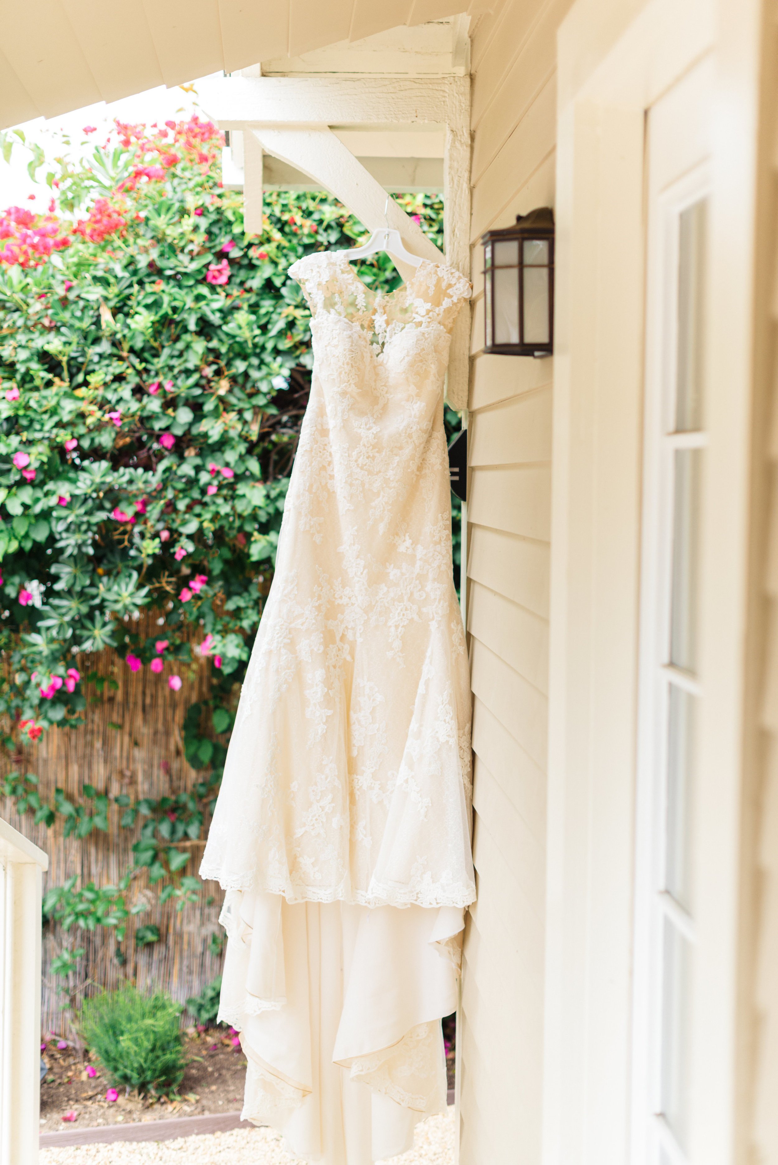 www.santabarbarawedding.com | Sanaz Photography | The Riviera Mansion | Wedding Gown