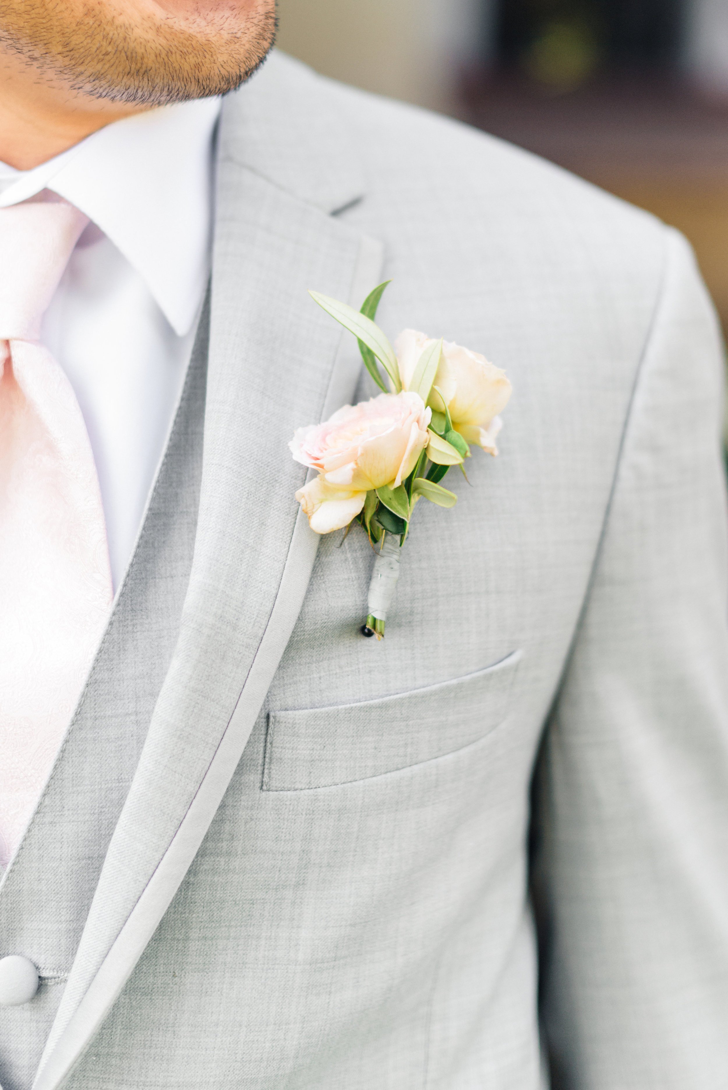 www.santabarbarawedding.com | Sanaz Photography | The Riviera Mansion | Boutonniere