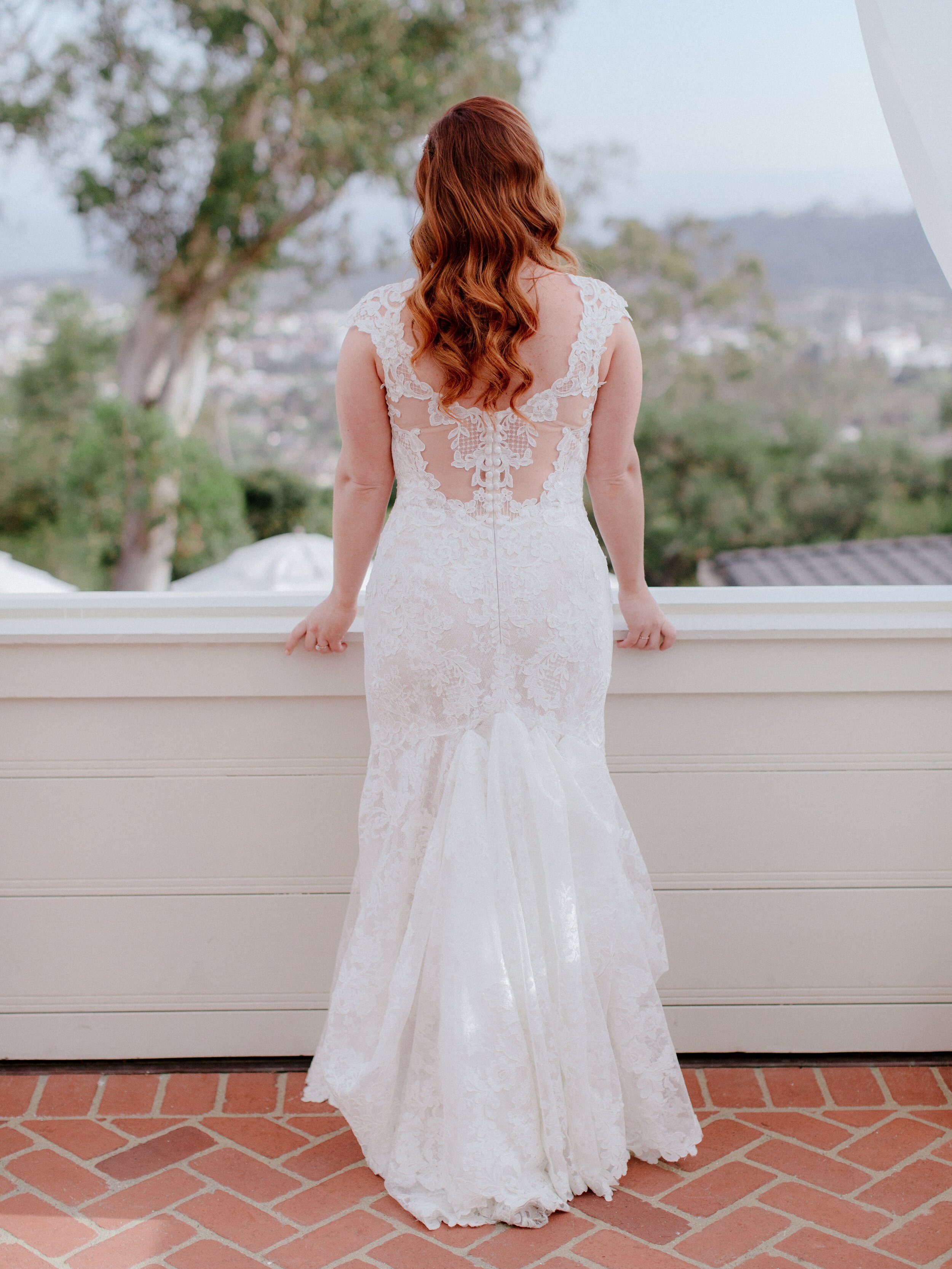 www.santabarbarawedding.com | Chris J Evans | Alegria by Design | Belmond El Encanto | Ella &amp; Louie | Brianna Olcese | Bride Overlooking the Hills of Santa Barbara