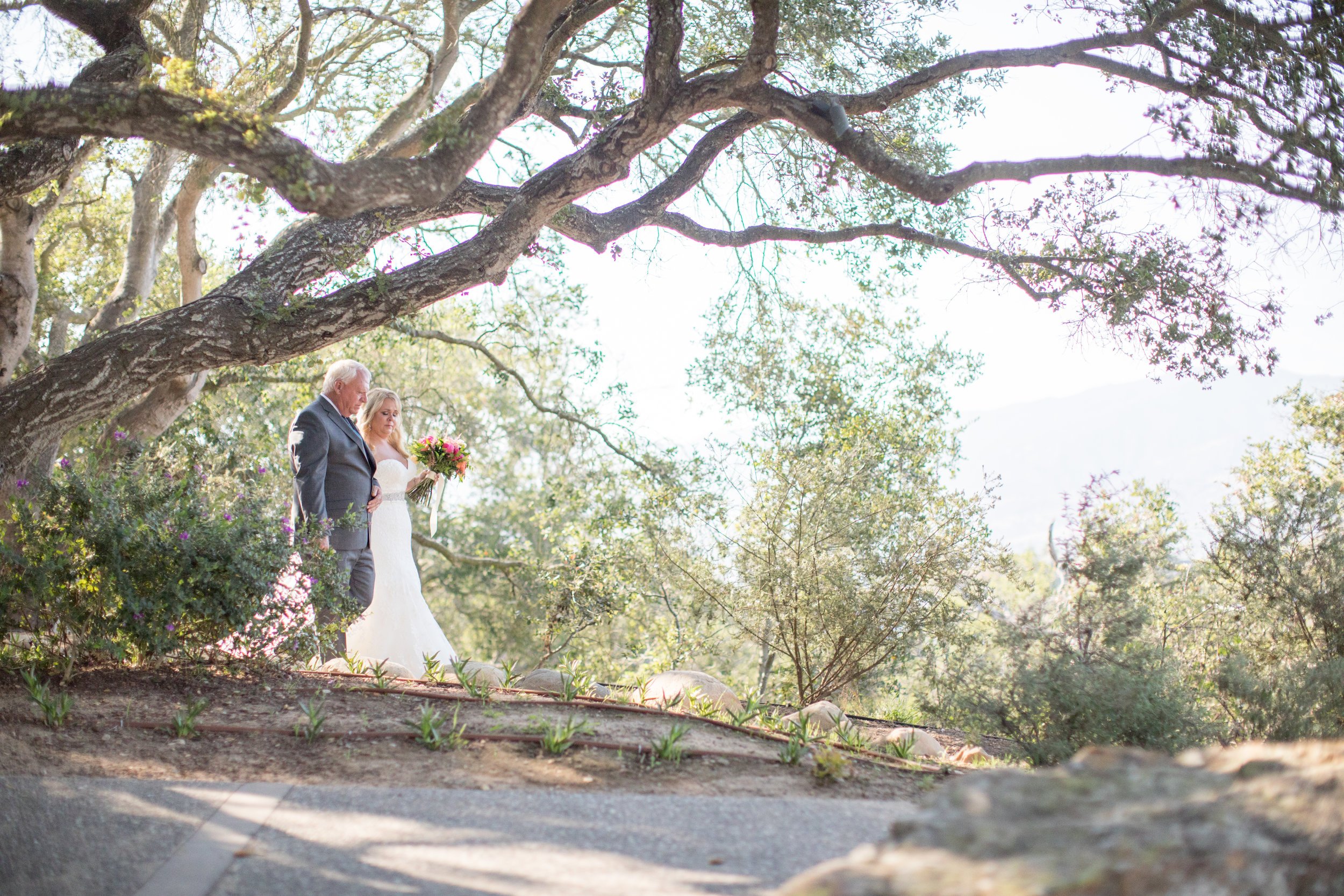 www.santabarbarawedding.com | Elings Park | Waller Weddings | Bride and Father walking down aisle