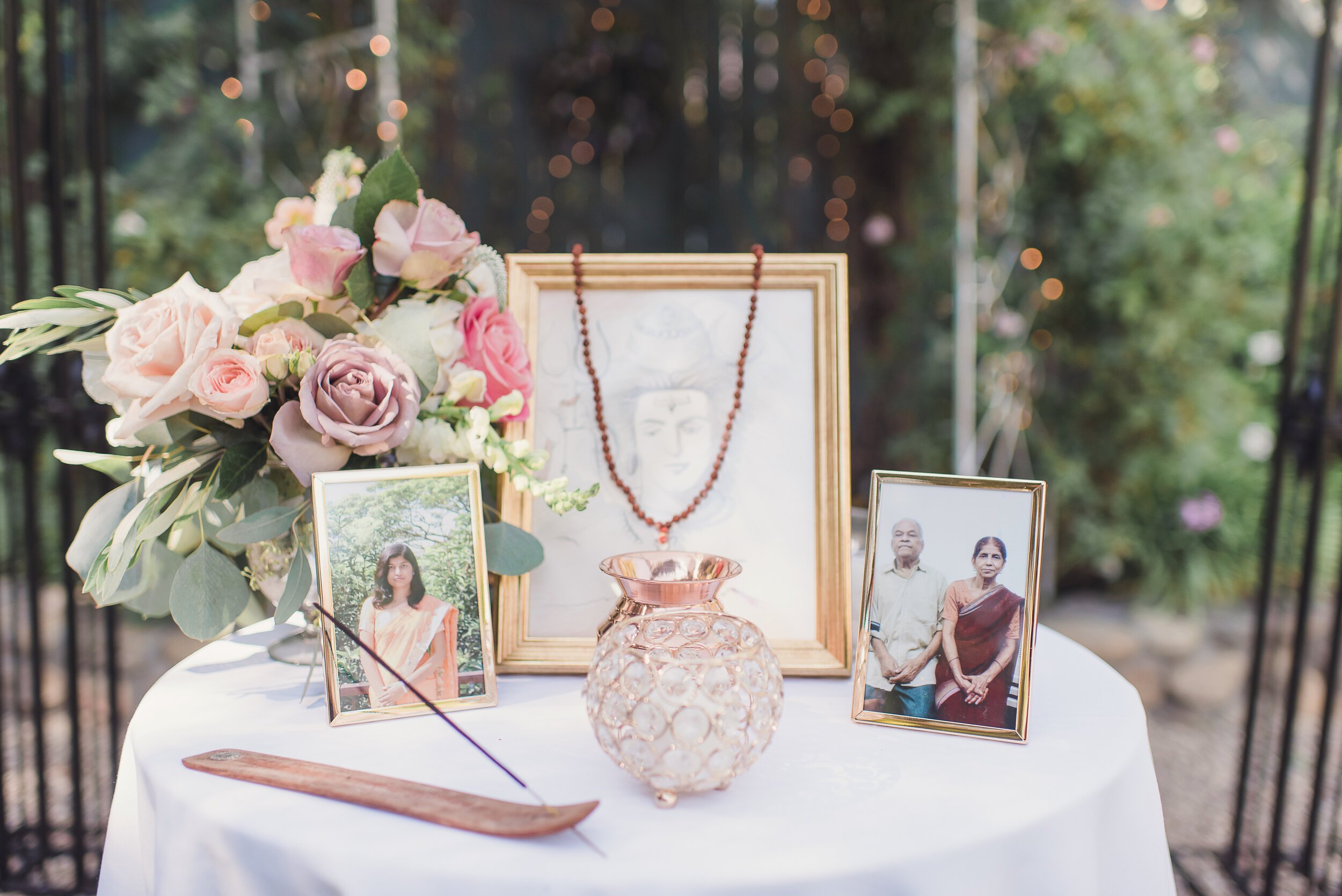 www.santabarbarawedding.com | Lavender Inn | Sun &amp; Sparrow | Jocelyn Kellogg | A Sunny Day Productions | Ventura Rentals | Photo Table 