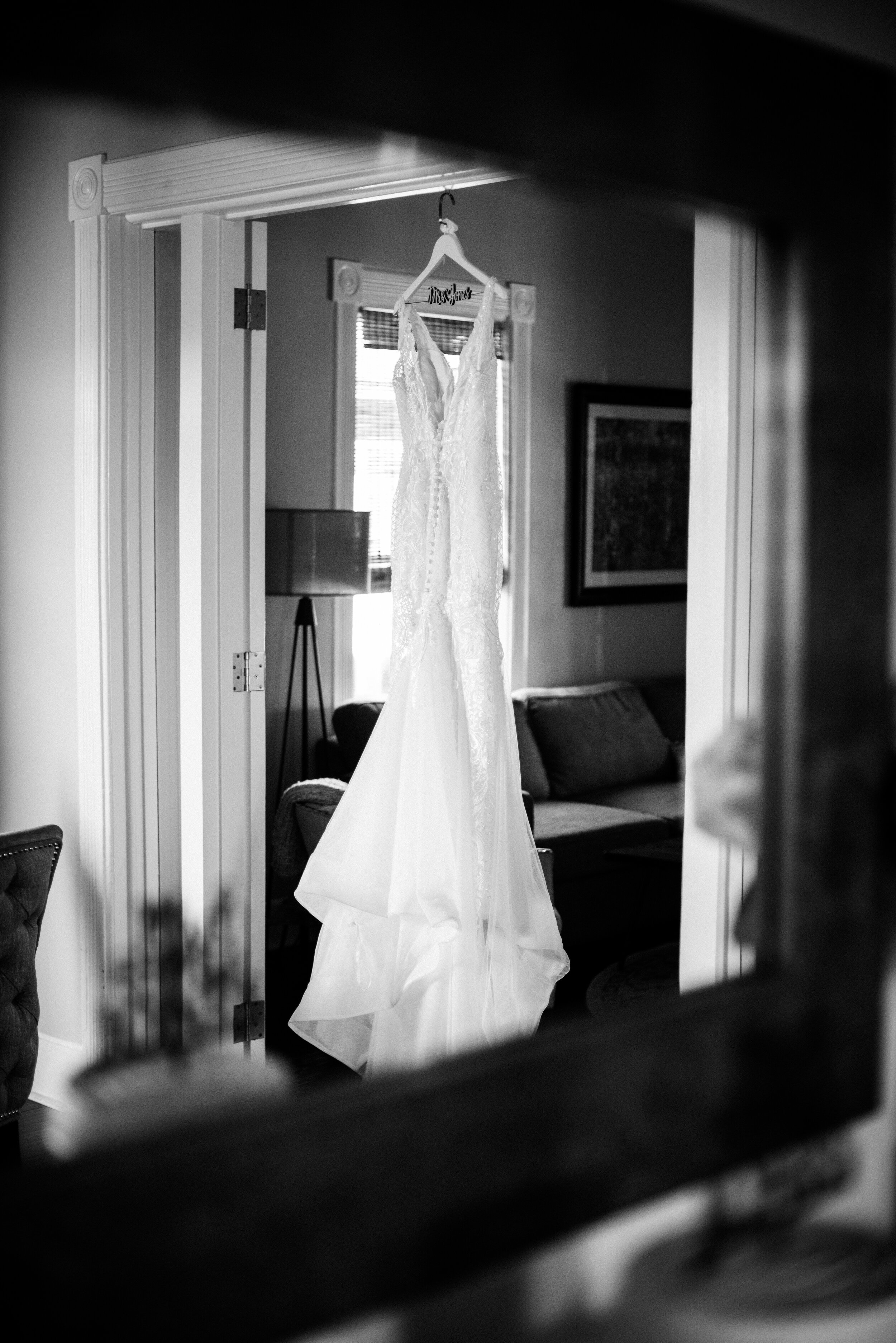 www.santabarbarawedding.com | ByCherry Photography | Santa Barbara Courthouse | Kaycee Dirkse | Bride’s Wedding Gown