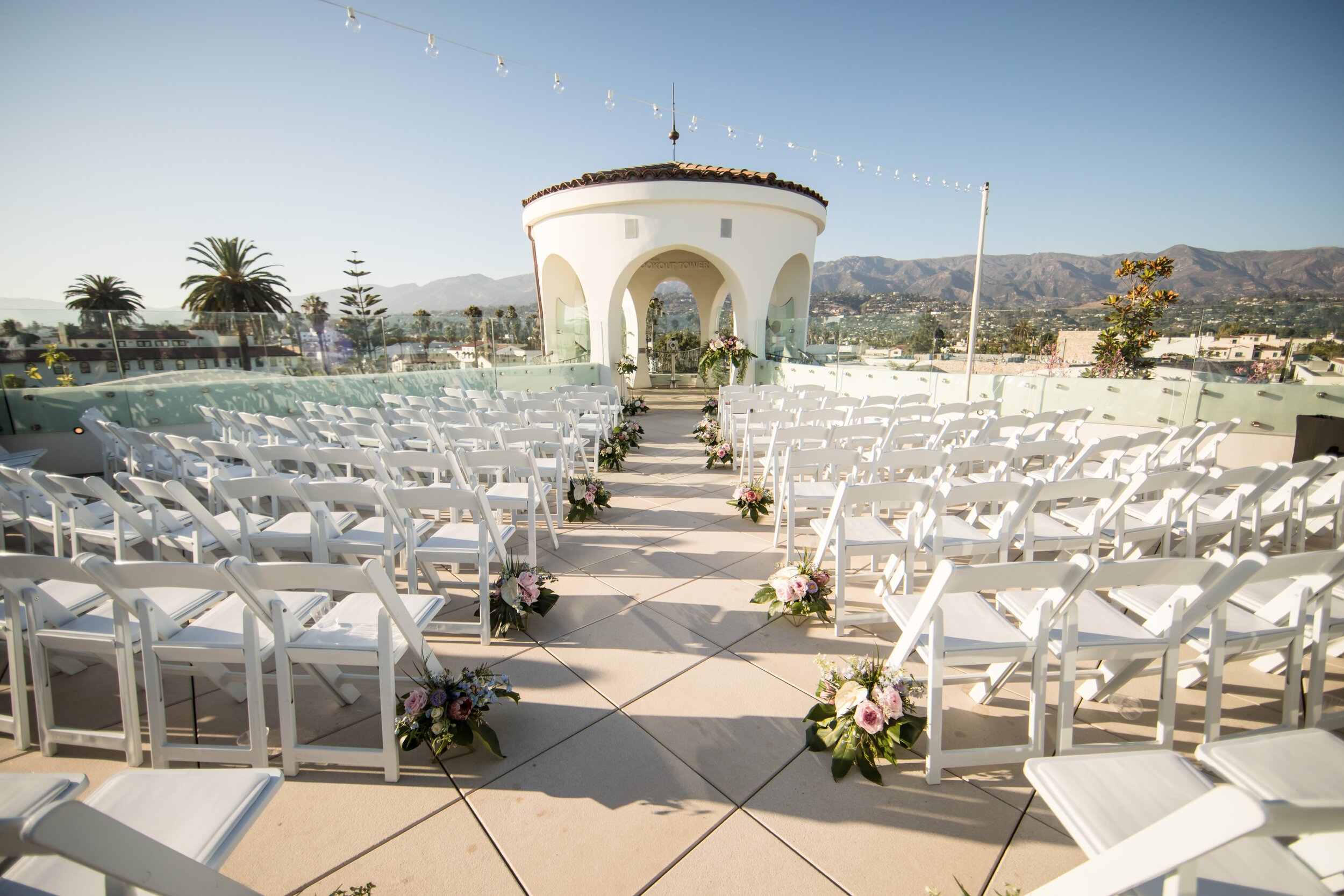 www.santabarbarawedding.com | MOXI | Justin Element | Chiellebrate Events | Grassroots Florals | Ventura Rentals | The Ceremony Set Up