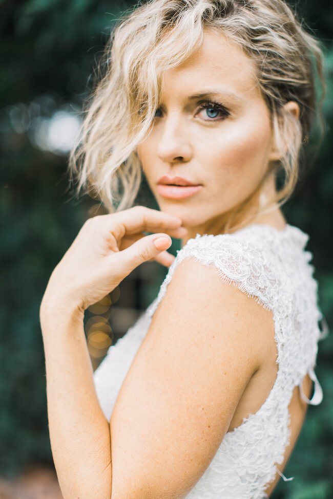 www.santabarbarawedding.com | Megan Rose Events | Lavender Inn | Shannon Leigh Photography | The Poppy Pod | Panache Bridals | Julia Flaherty | Close Up of Bride