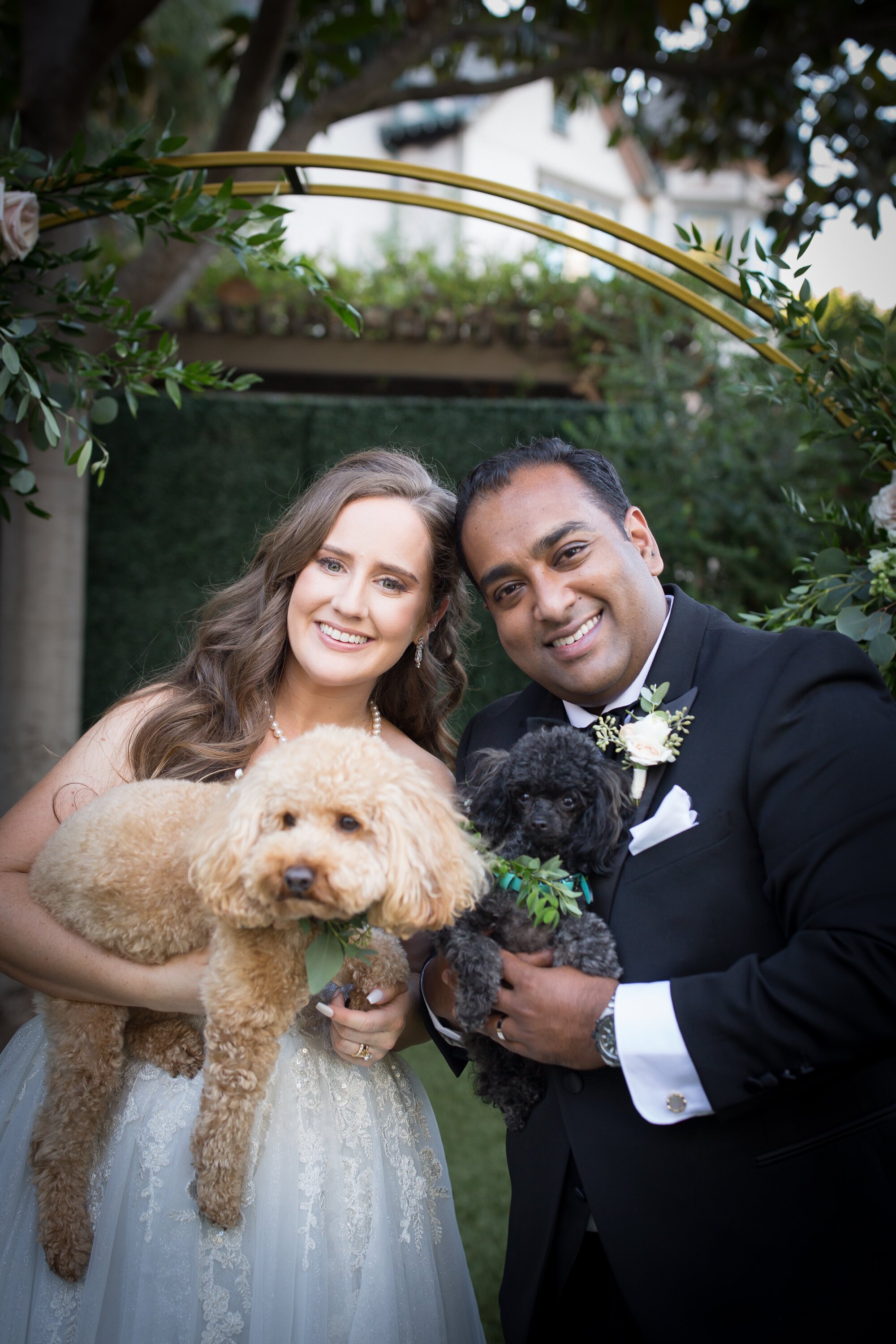 www.santabarbarawedding.com | Events by M and M | Kelsey Crews | Santa Ynez Inn | The Twisted Twig  | Jazzy McCloy-Loose | Bride and Groom with Their Dogs 