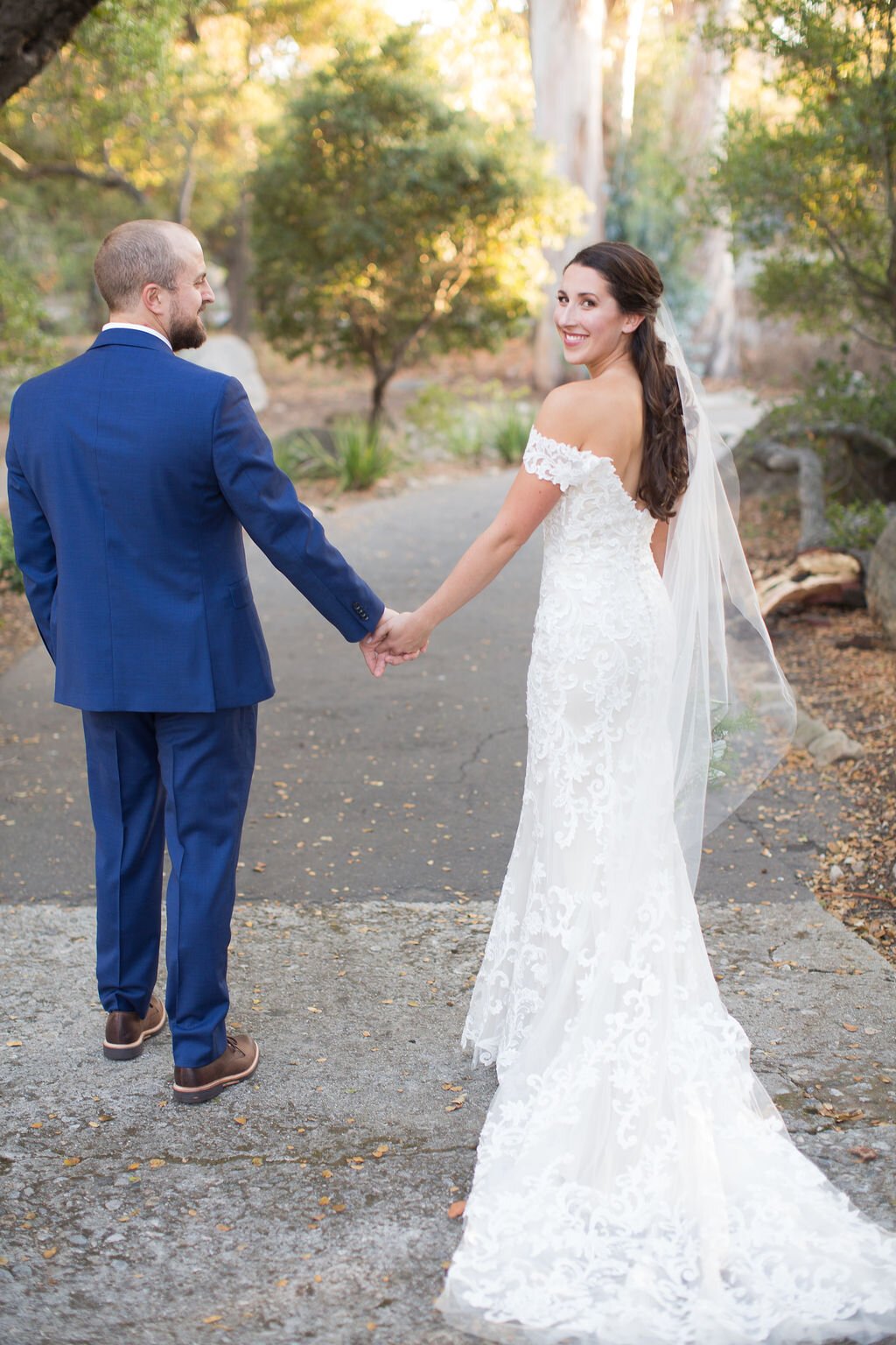 www.santabarbarawedding.com | Sarita Relis Photography | Felici Events | Rockwood Women’s Club | Alpha Floral | La Rouge Artistry | Bride and Groom Share a Moment