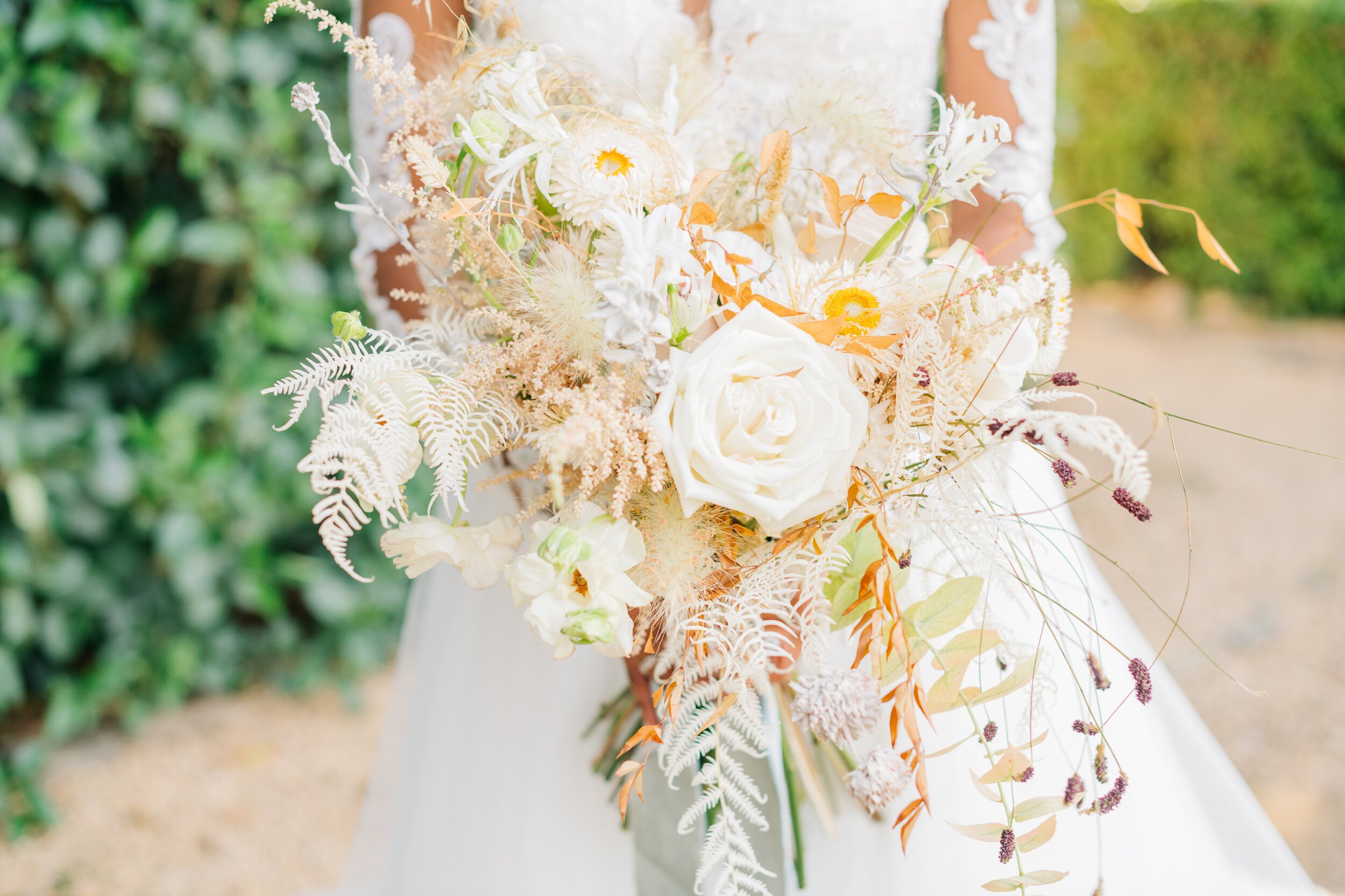 www.santabarbarawedding.com | White Sage Wedding &amp; Events | Cara Robbins Studio | Rogue Styling | Ojala Floral | Bride’s Bouquet