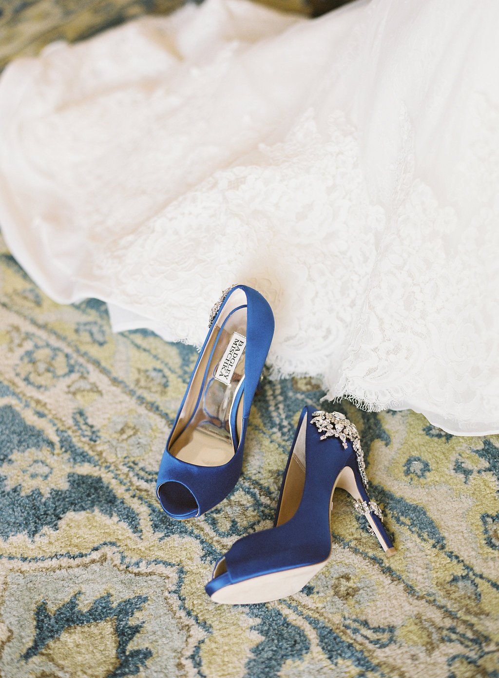 www.santabarbarawedding.com | Rani Hoover | Linda Chaja Photography | Bacara Resort | Bride's Shoes