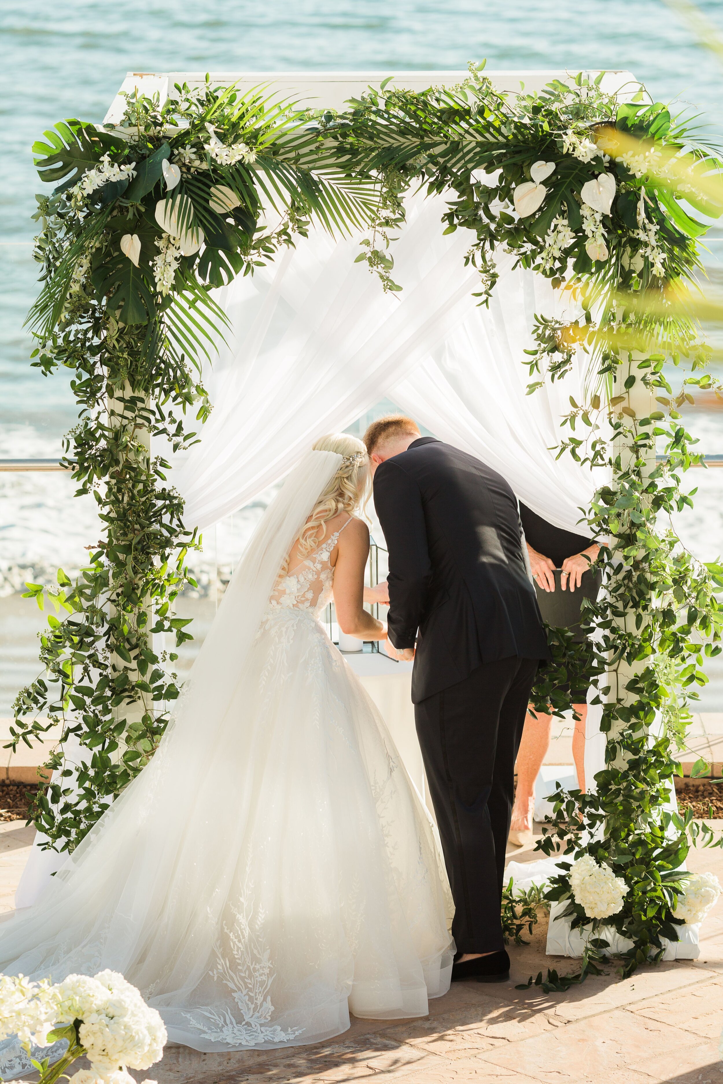 www.santabarbarawedding.com | Ella &amp; Louie | Whitney Turner Photography | White and Green Wedding Arch 