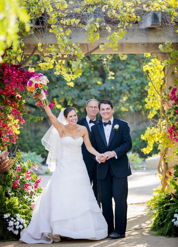 santabarbarawedding.com | photo: Willa Kveta | bougainvillea wedding ideas