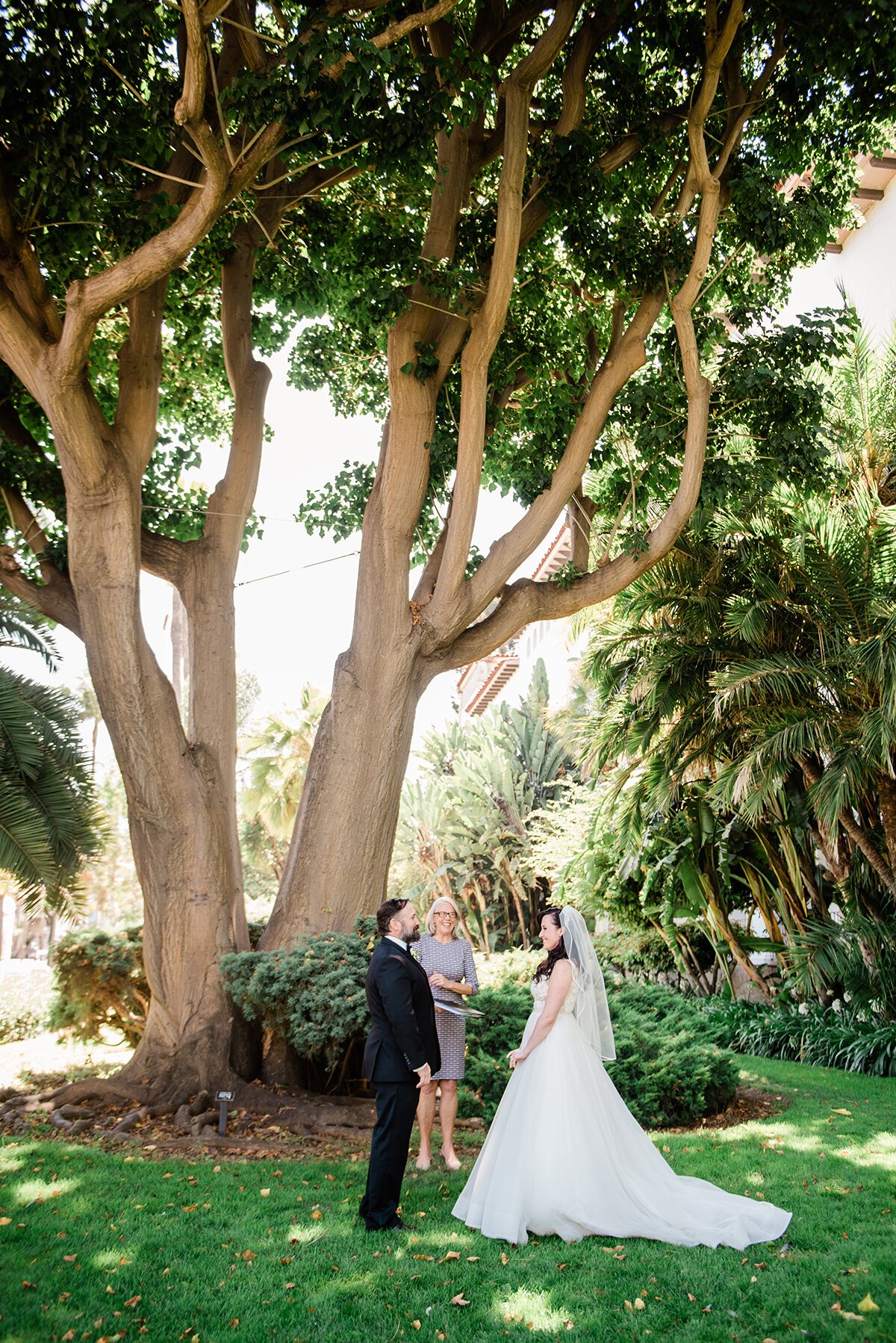 www.santabarbarawedding.com | ByCherry Photography | Santa Barbara Courthouse | Hogue Floral | Santa Barbara Hair &amp; Makeup | Ceremonies by Nanette | The Ceremony in the Garden