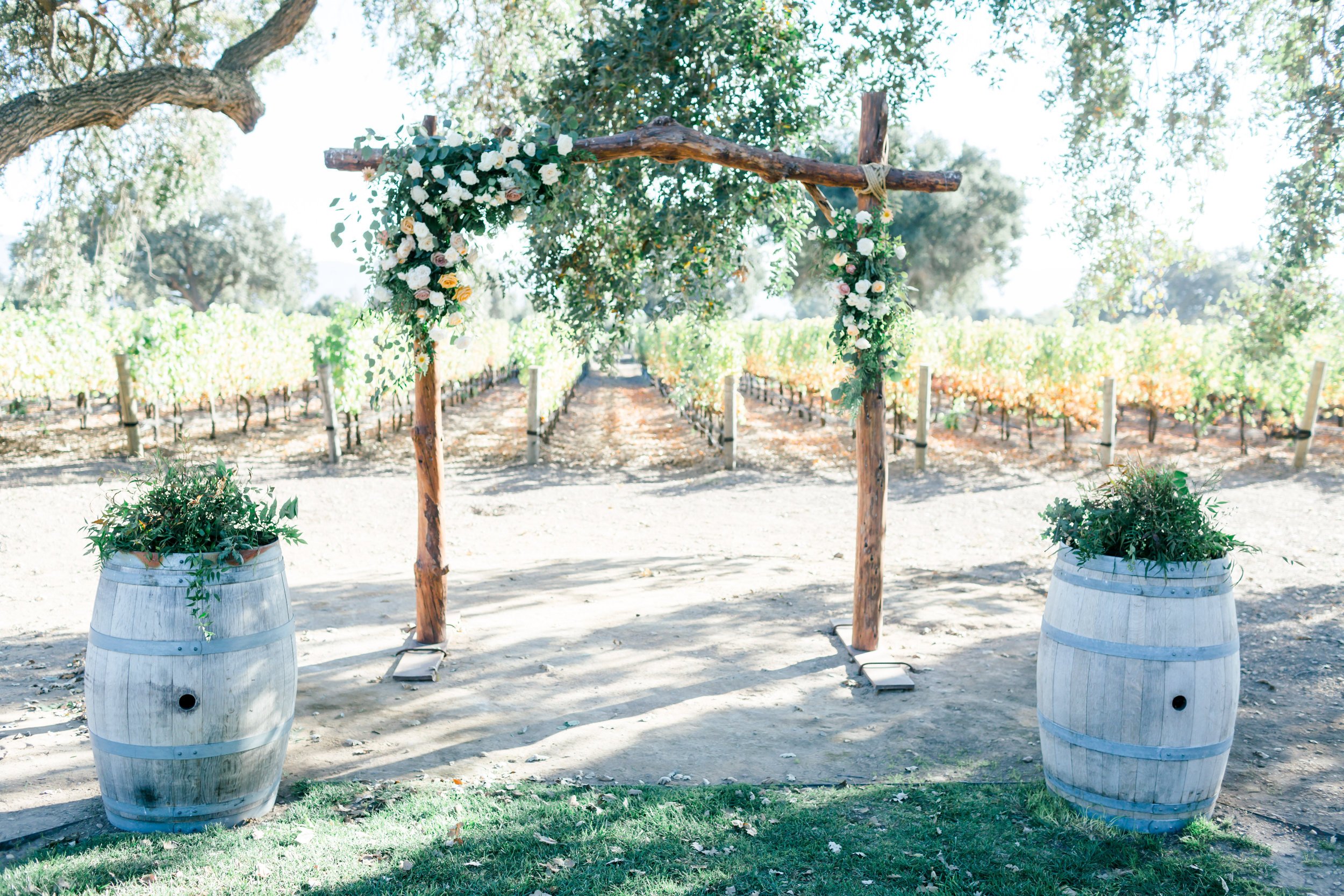 www.santabarbarawedding.com | Aura Elizabeth Photography | Roblar Winery | Margaret Joan Florals | outdoor wedding ceremony decor