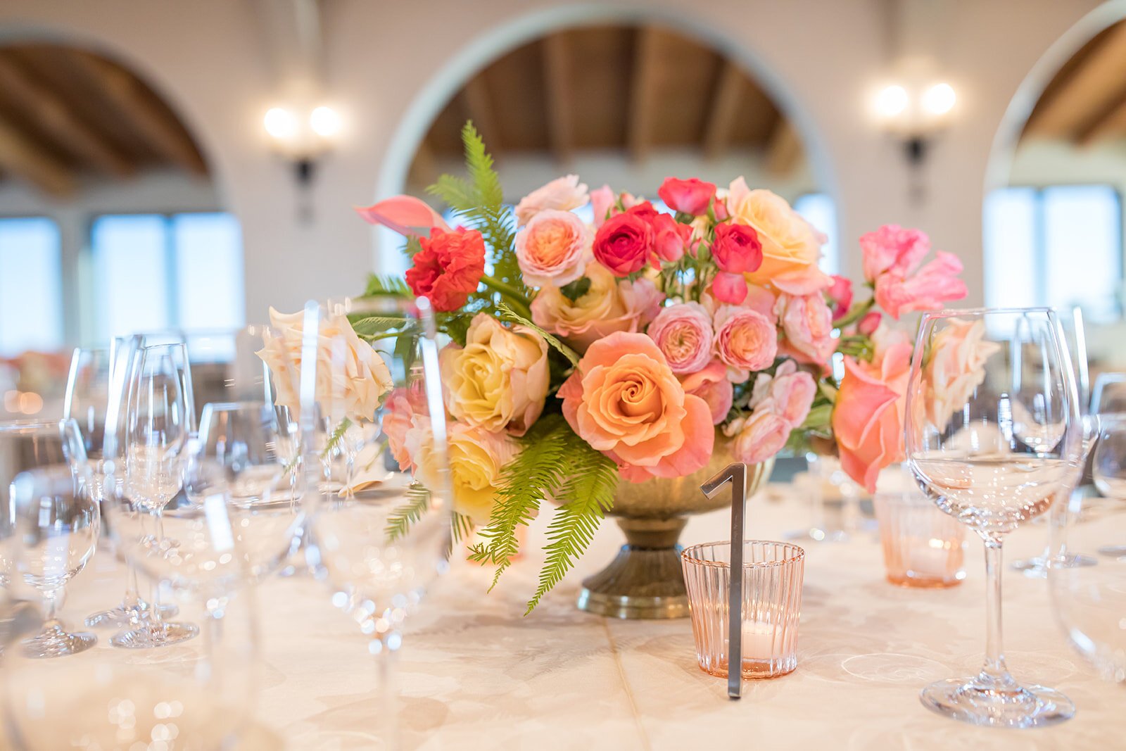 www.santabarbarawedding.com | Ann Johnson Events | Elizabeth Victoria Photo | Cabrillo Pavilion | Styled Shoot | Floral Arrangement