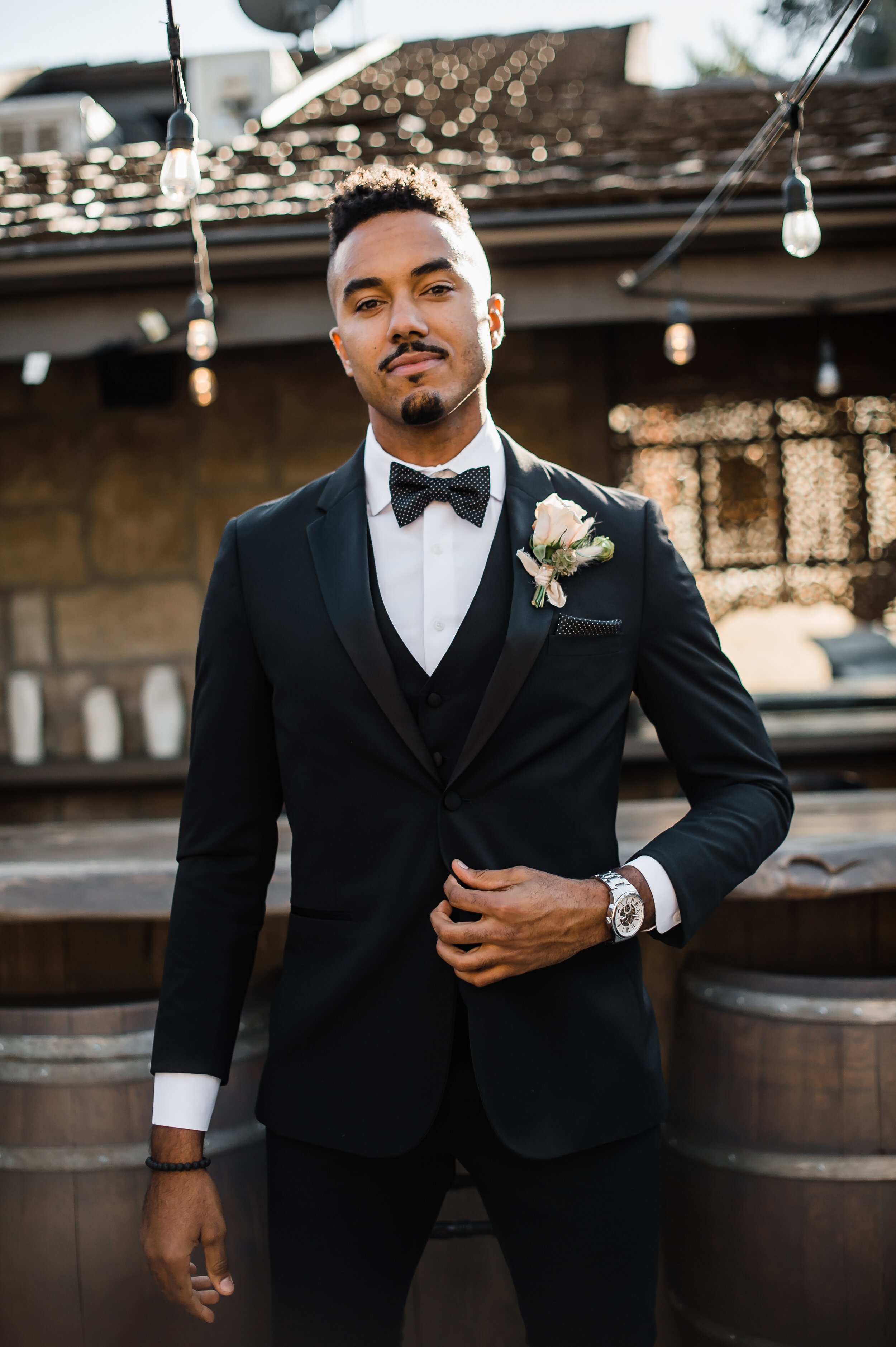 www.santabarbarawedding.com | The Tavern at Zaca Creek | Events by Fran | Michelle Ramirez Photography | Tangled Lotus | Friar Tux | Groom by the Bar