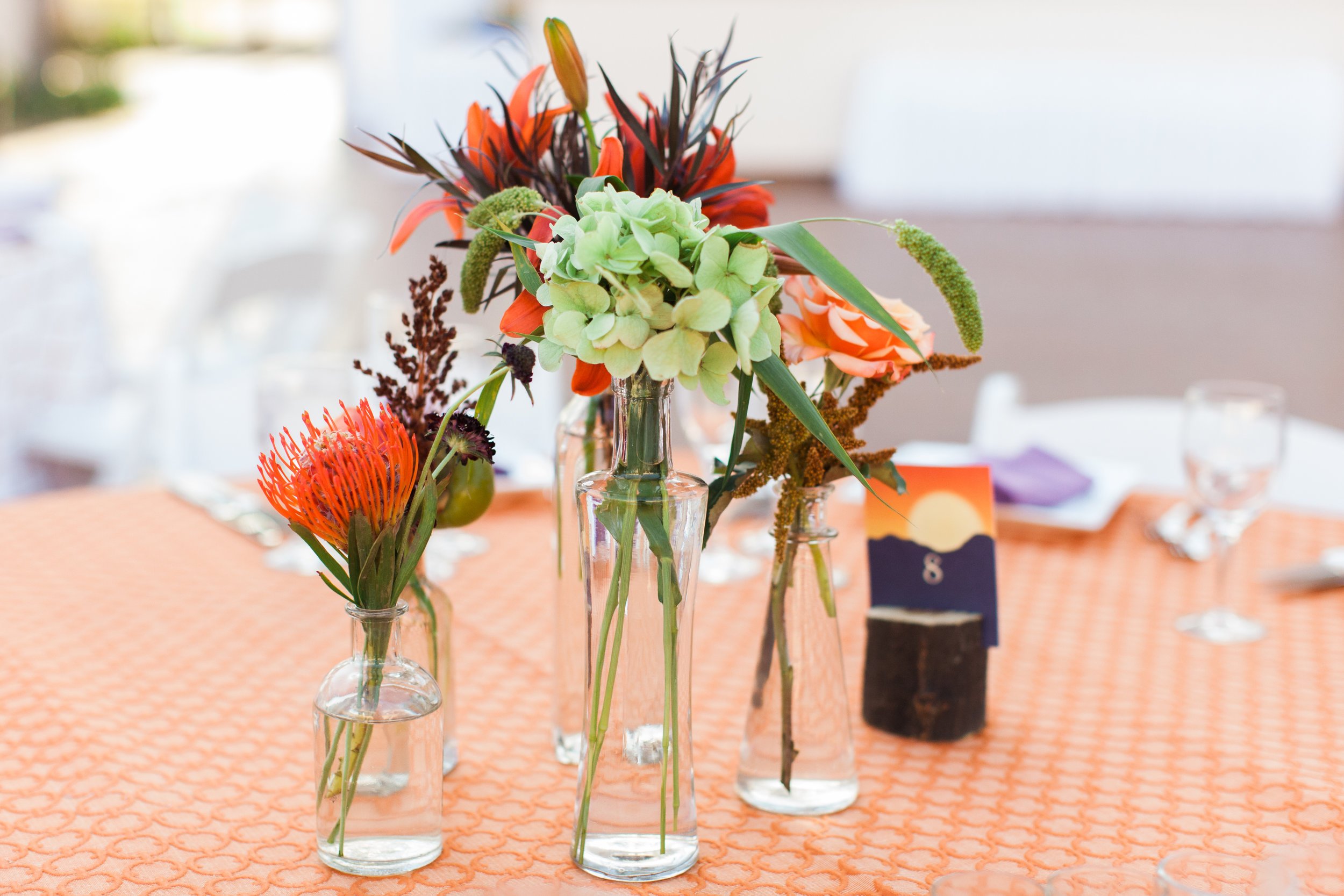 www.santabarbarawedding.com | Clarissa Koenig | Felici Events | Hilton Santa Barbara Beachfront Resort | Floral Arrangements