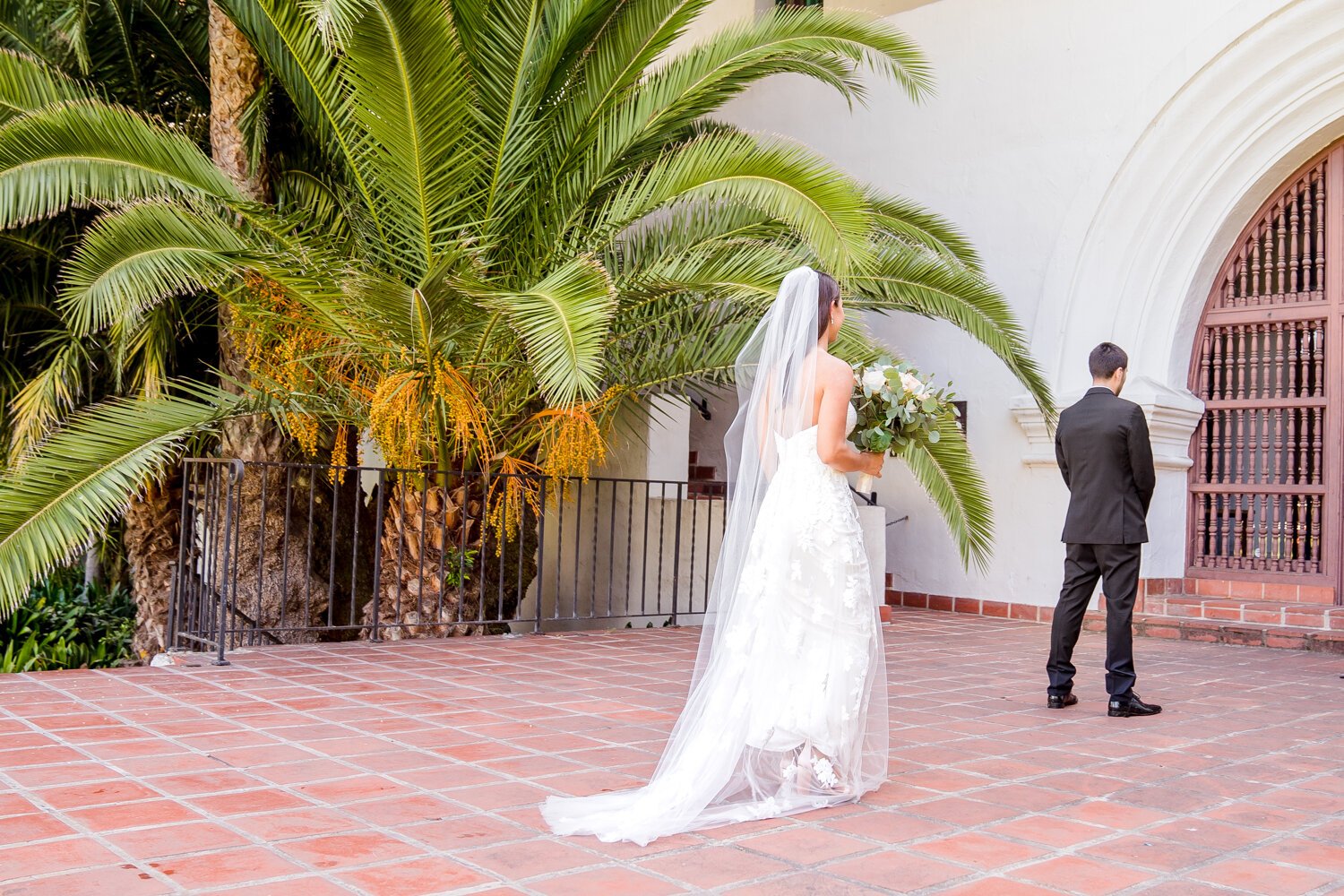 www.santabarbarawedding.com | Kiernan Michelle Photography | Santa Barbara Courthouse | Sohi Productions | Bride and Groom First Look