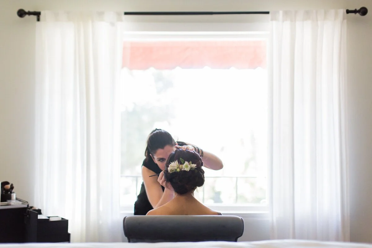 www.santabarbarawedding.com | Aurelia D’Amore Photography | Santa Barbara Courthouse | Haute Blossoms Floral | Alice and Olivia | Bride Getting Ready