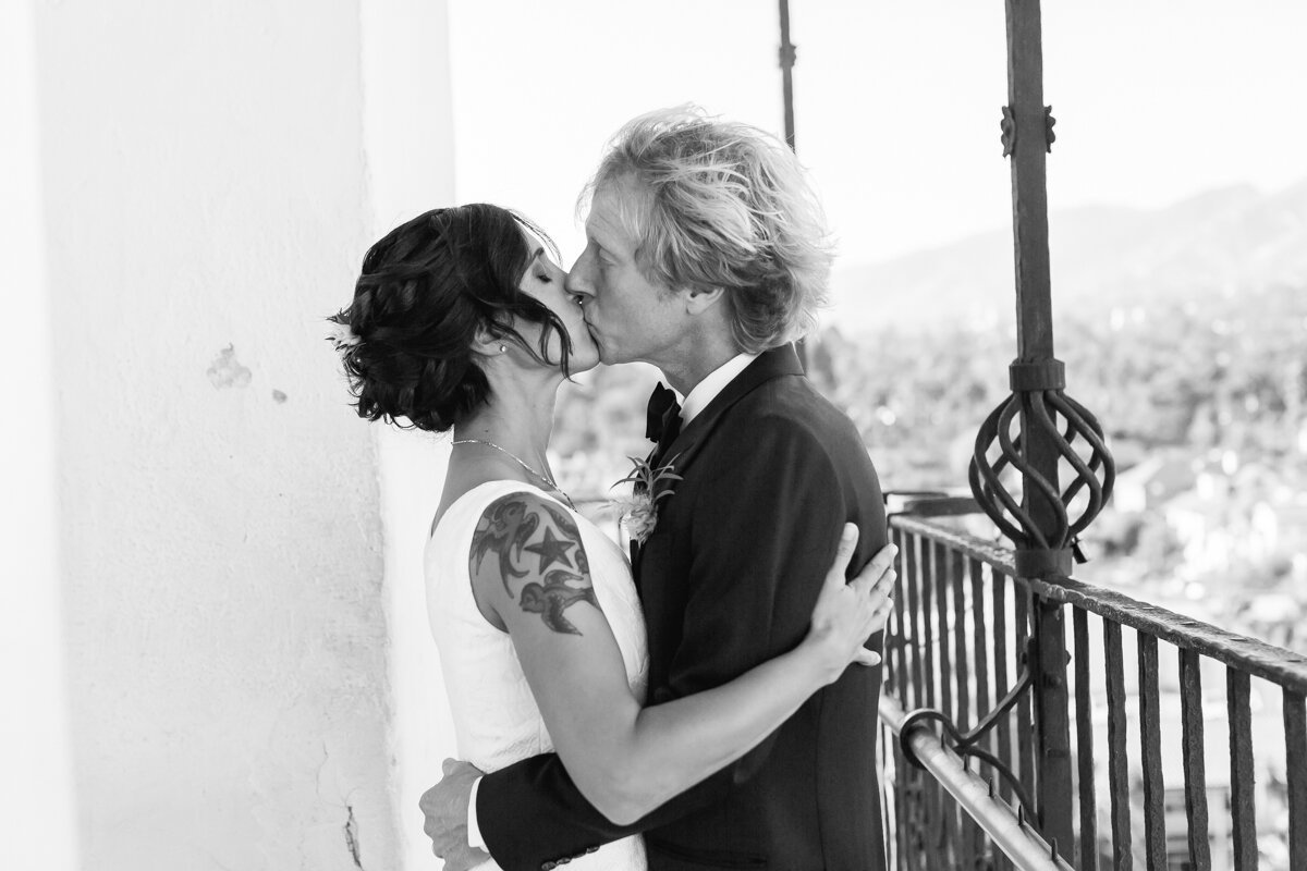 www.santabarbarawedding.com | Aurelia D’Amore Photography | Santa Barbara Courthouse | Haute Blossoms Floral | Alice and Olivia | Bride and Groom Share a Moment