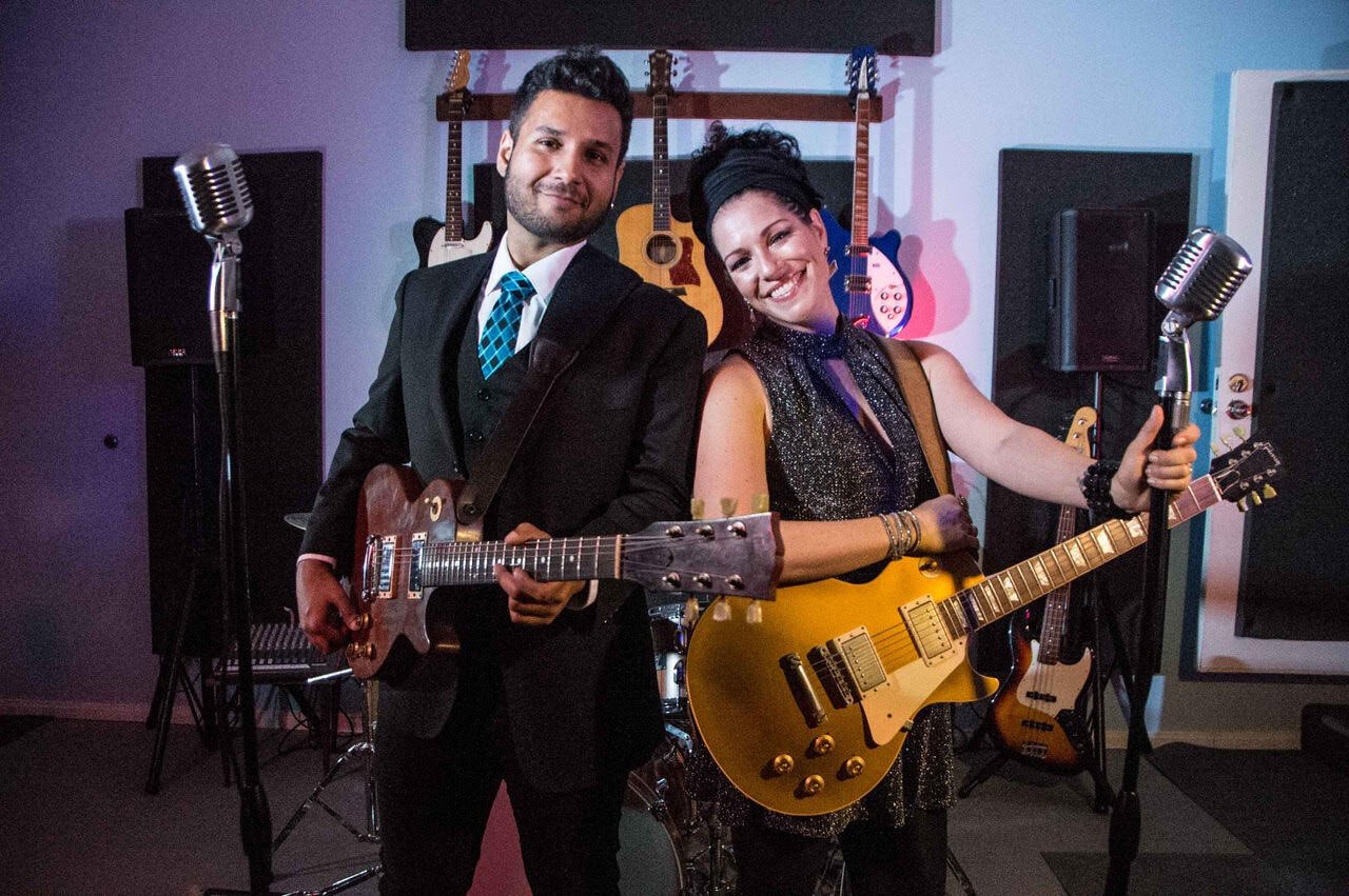 www.santabarbarawedding.com | The Replicas Music | V &amp; Sid Singer and Songwriter Duo