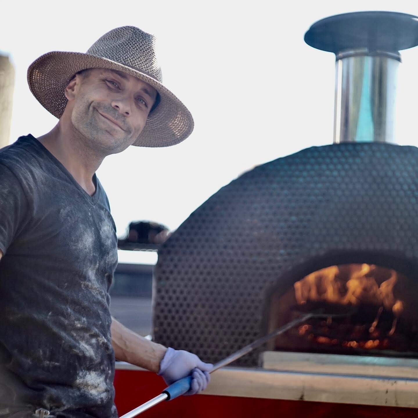 www.santabarbarawedding.com | Firefly Pizza Company | Baking Pizza in the Oven