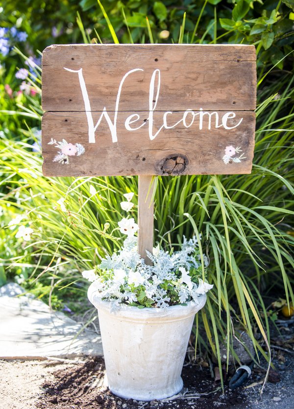 www.santabarbarawedding.com | Willa Kveta Photography | Gerry Ranch | Welcome Sign