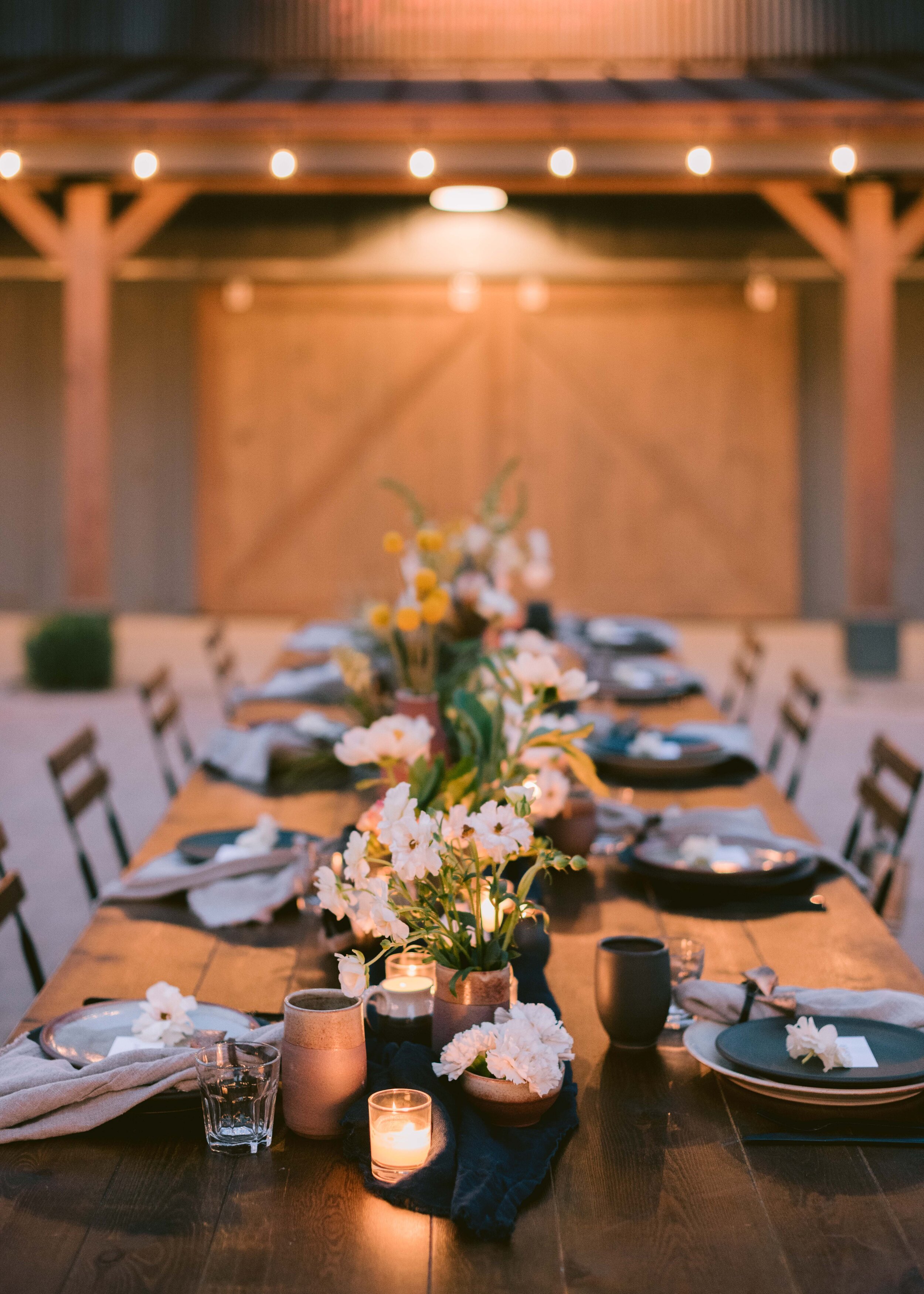 www.santabarbarawedding.com | Mollie Crutcher Photography | Flying Flags RV Resort &amp; Campground | Hive Events | Ella and Louie | Mayware Ceramics | FOLD SB | outdoor wedding reception table decor