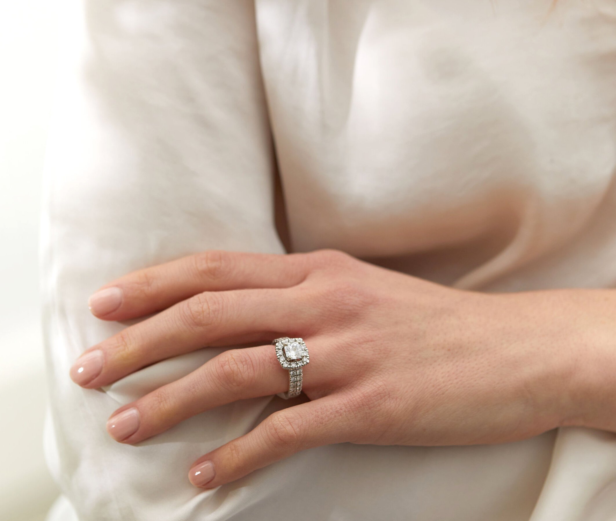 www.santabarbarawedding.com | Clean Origin | Halo Setting Ring 