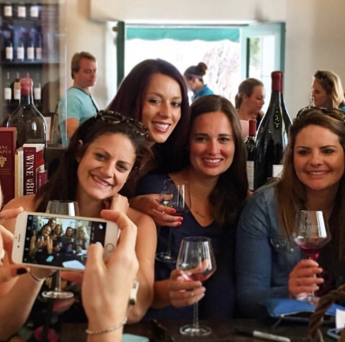 www.santabarbarawedding.com | Jamie Slone Wines | Ladies at the Wine Class