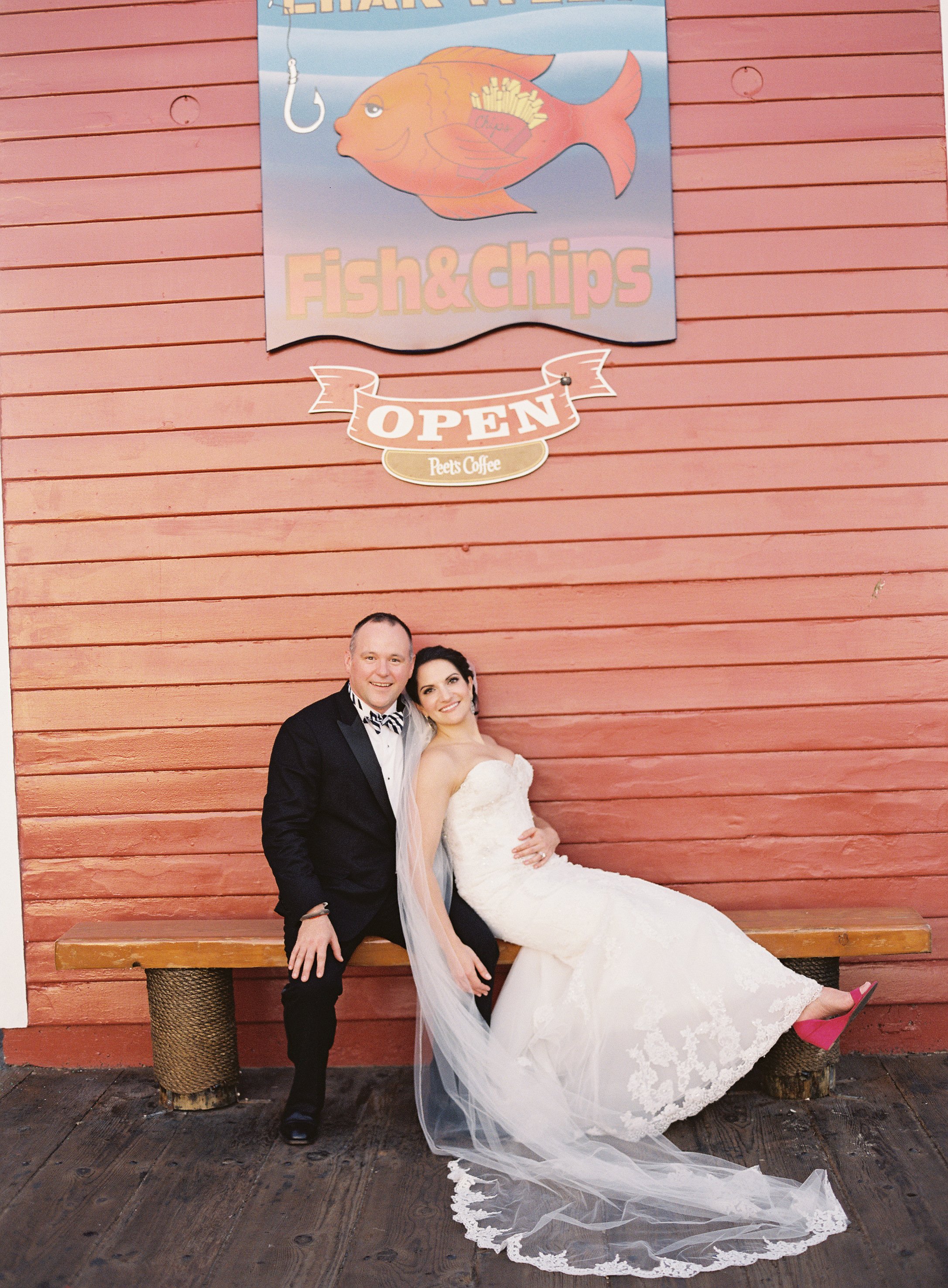 www.santabarbarawedding.com | Linda Chaja Photography | Santa Barbara Museum of Natural History Sea Center | Bride and Groom