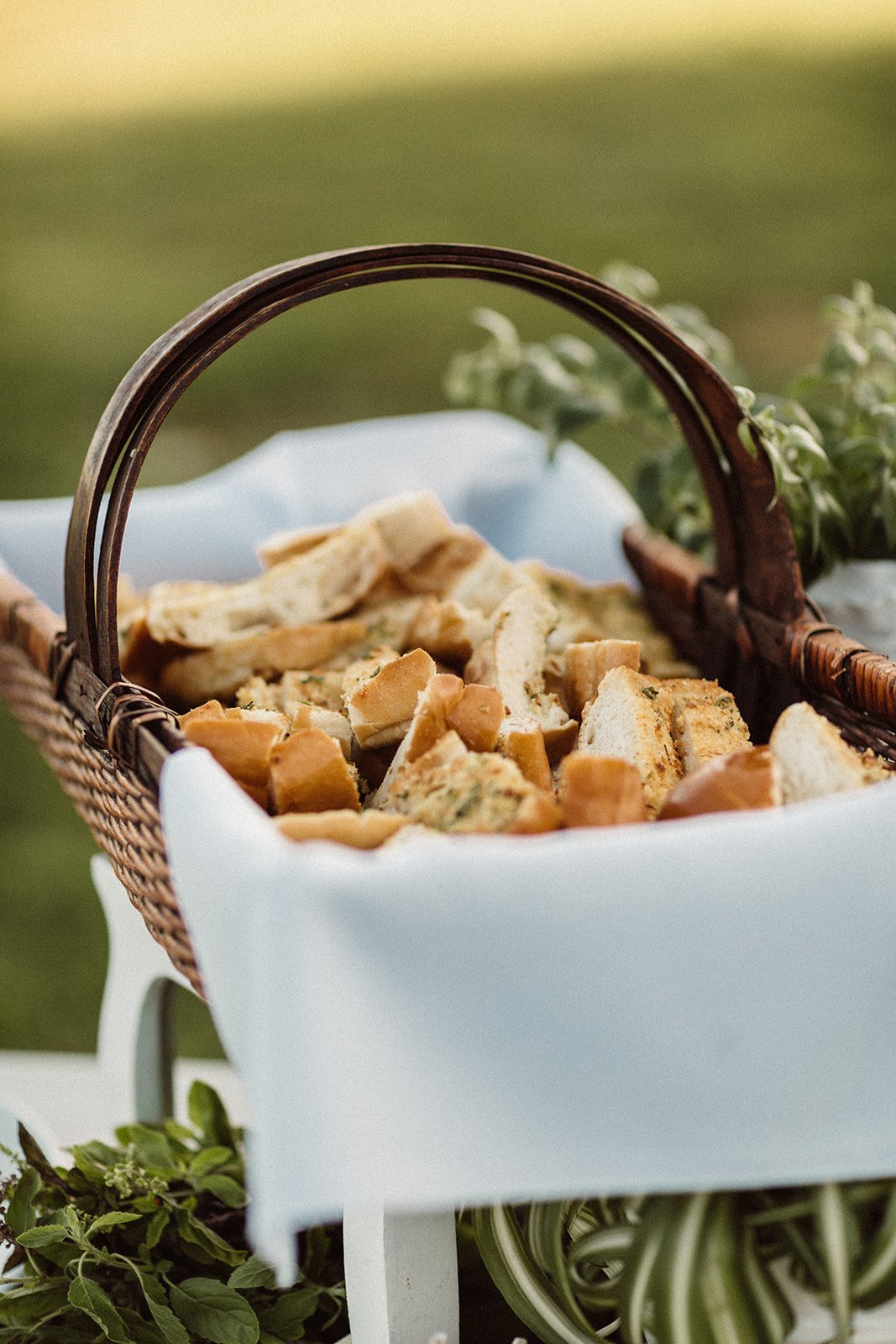 www.santabarbarawedding.com | Isabella Griffith Photography | El Capitan State Beach | KB Events | Pure Joy Catering | Basket of Garlic Bread 