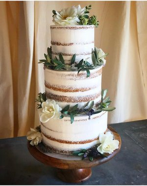www.santabarbarawedding.com | Lele Patisserie | Three Tiered White Cake with Green Leaves