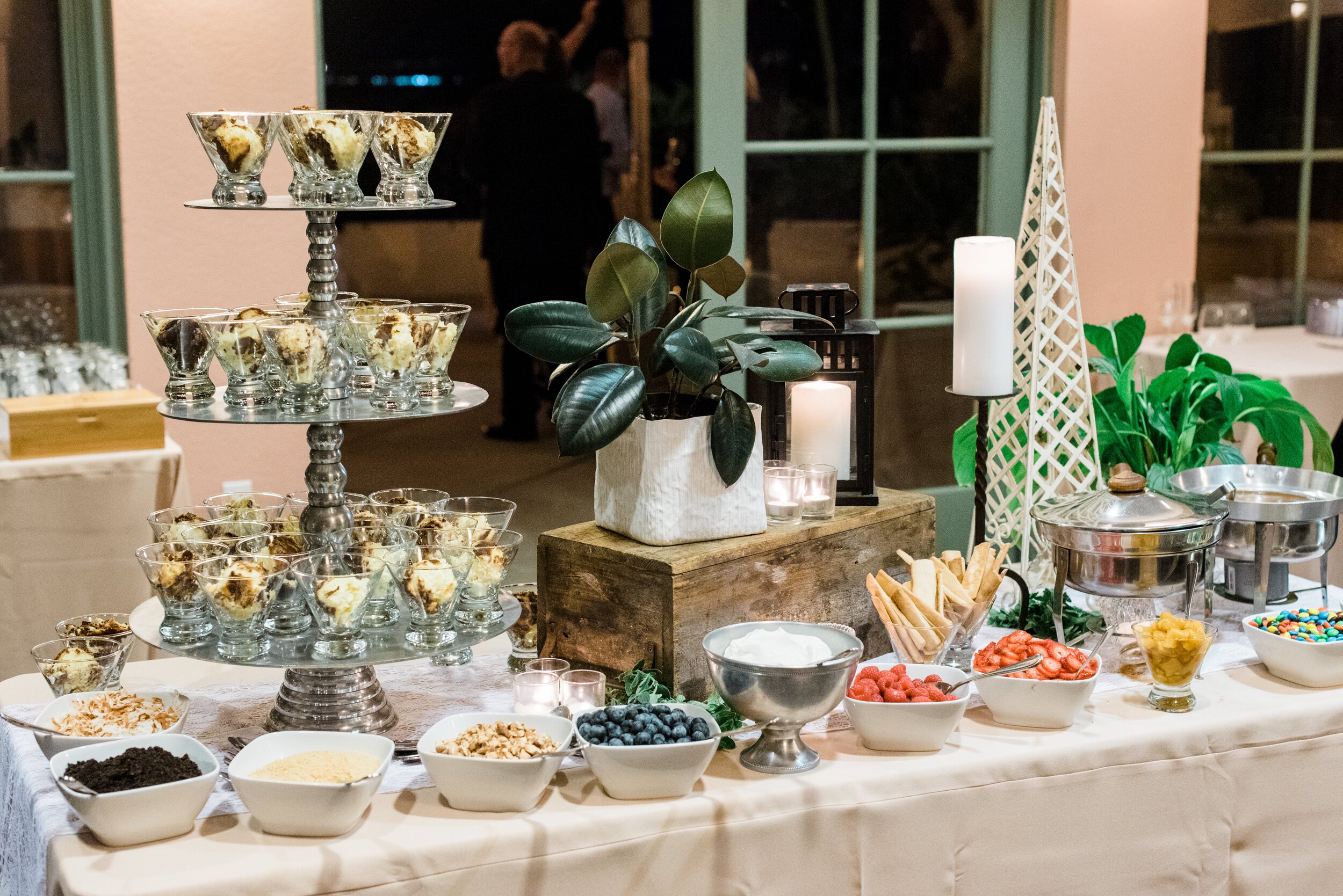 www.santabarbarawedding.com | Pure Joy Catering | New York Cheesecake Dessert Station