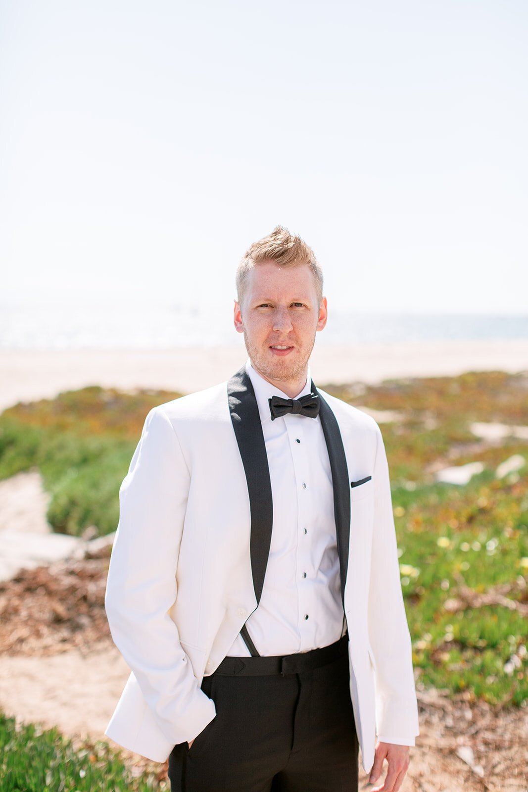 www.santabarbarawedding.com | The Santa Barbara Club | Amazing Days Events | Anna Delores | Groom at the Beach Before the Ceremony 