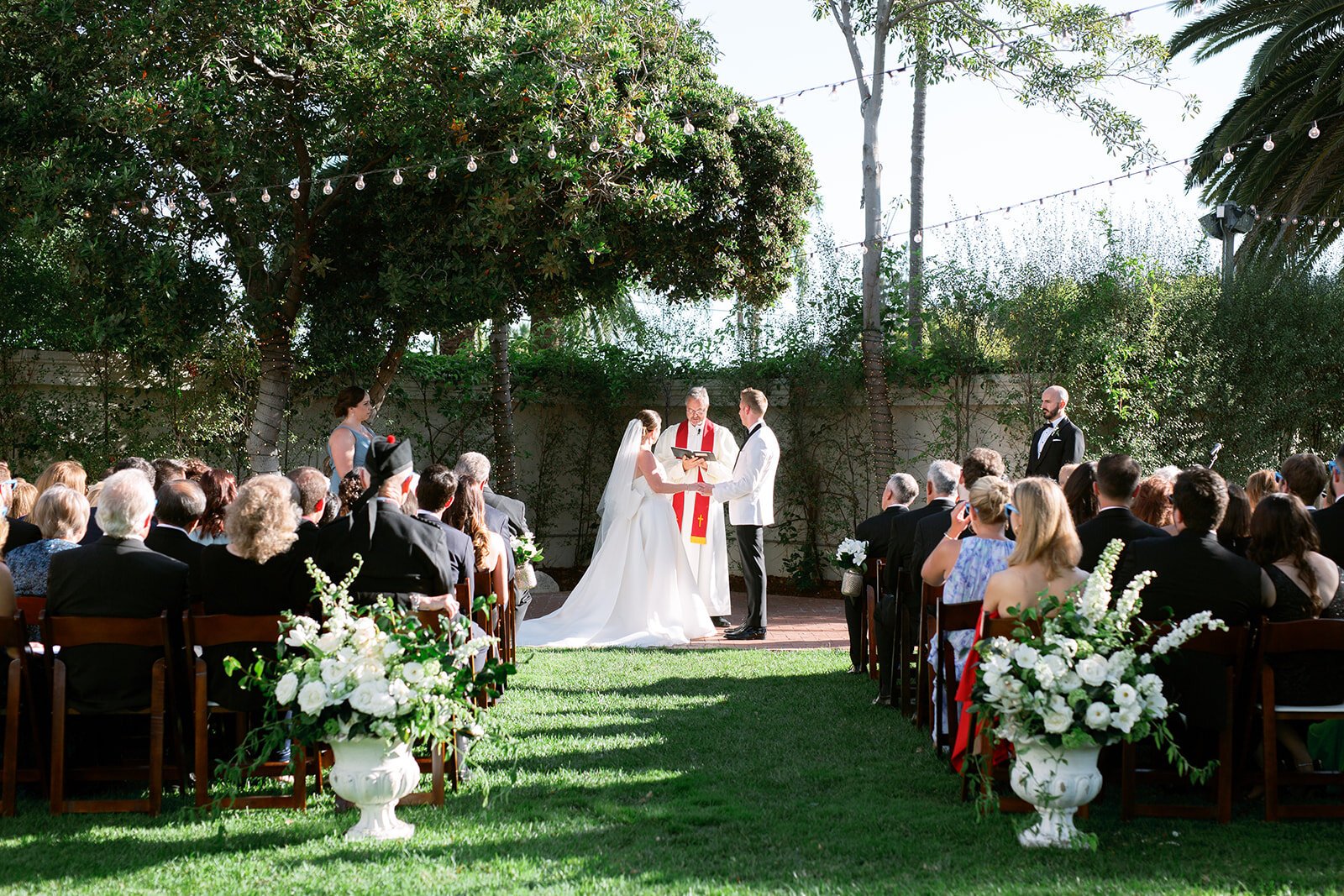 www.santabarbarawedding.com | The Santa Barbara Club | Amazing Days Events | Anna Delores | Anna Le Pley Taylor | Reverend Arland Steen | The Ceremony