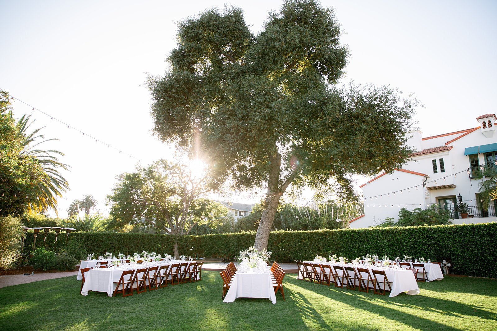 www.santabarbarawedding.com | The Santa Barbara Club | Amazing Days Events | Anna Delores | Anna Le Pley Taylor | Reception Set Up